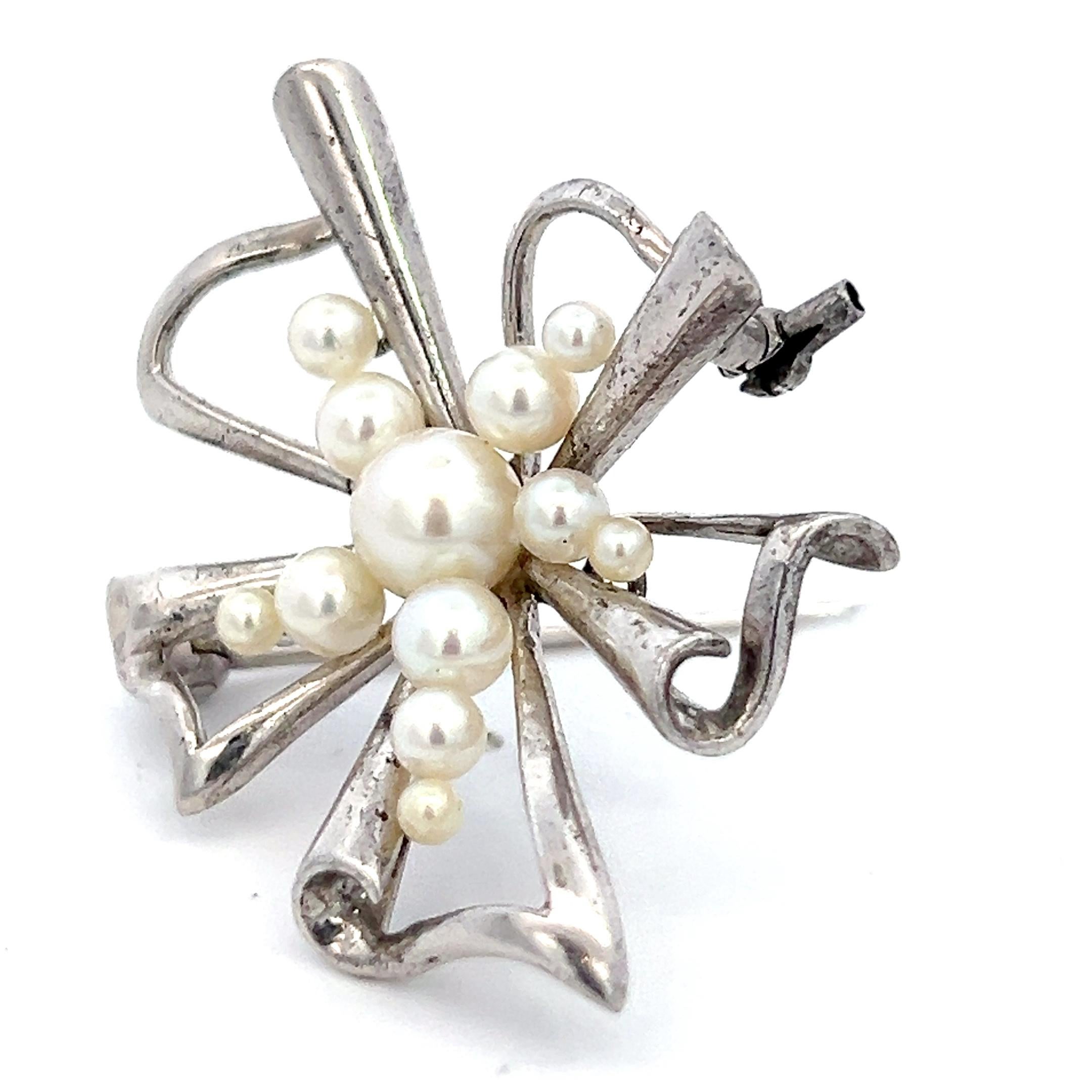 Mikimoto Estate Akoya Pearl Brooch Pin 2.5-6 mm Silver For Sale 1