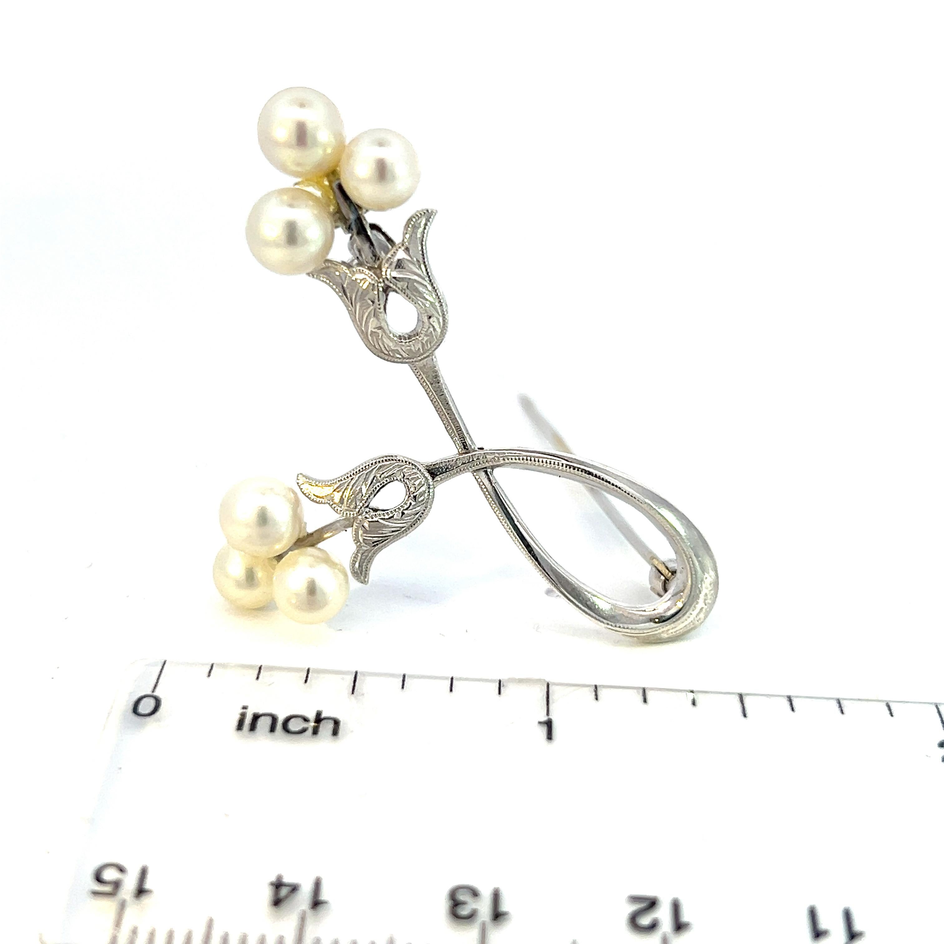 Mikimoto Estate Akoya Pearl Brooch Pin 5.60 mm 4.6 Grams  For Sale 2