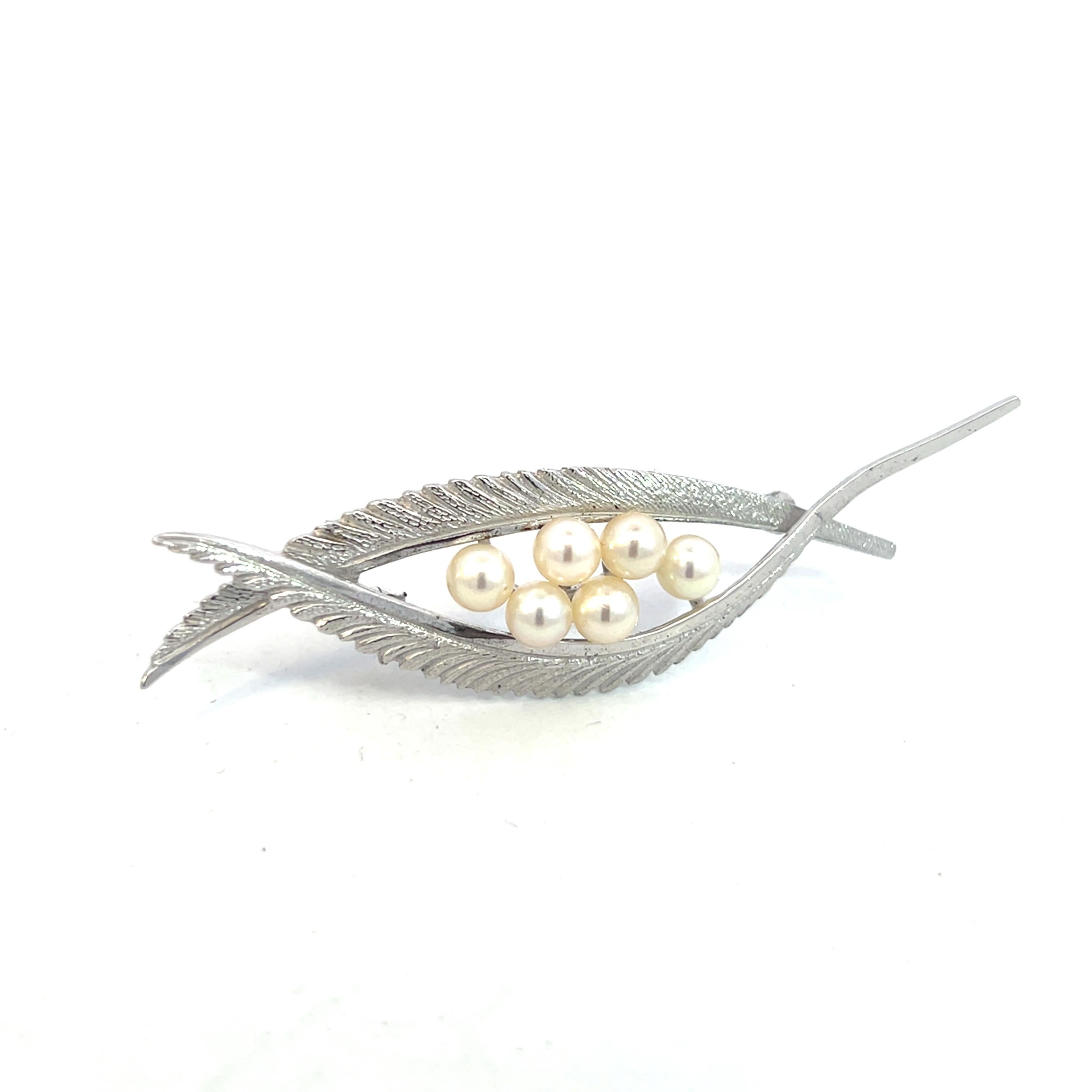 Mikimoto Estate Akoya Pearl Brooch Pin Sterling Silver 5 mm For Sale 1