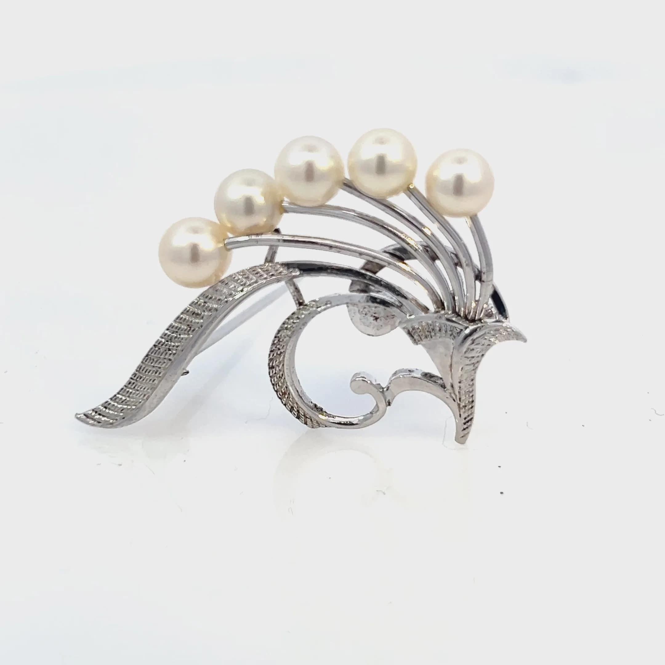 Mikimoto Estate Akoya Pearl Brooch Pin Sterling Silver 5.54-5.16 mm For Sale 4