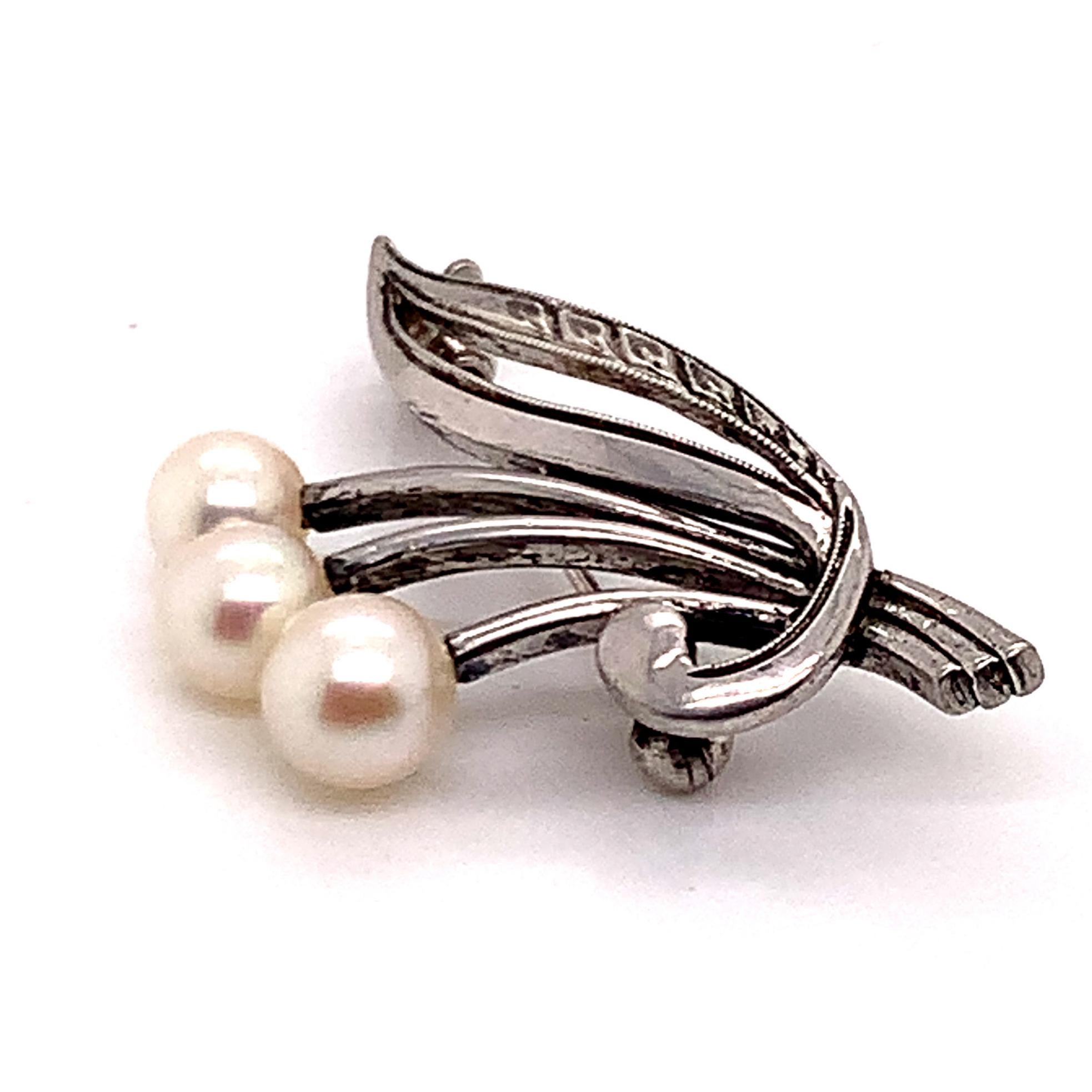 Mikimoto Estate Akoya Pearl Brooch Pin Sterling Silver For Sale 3