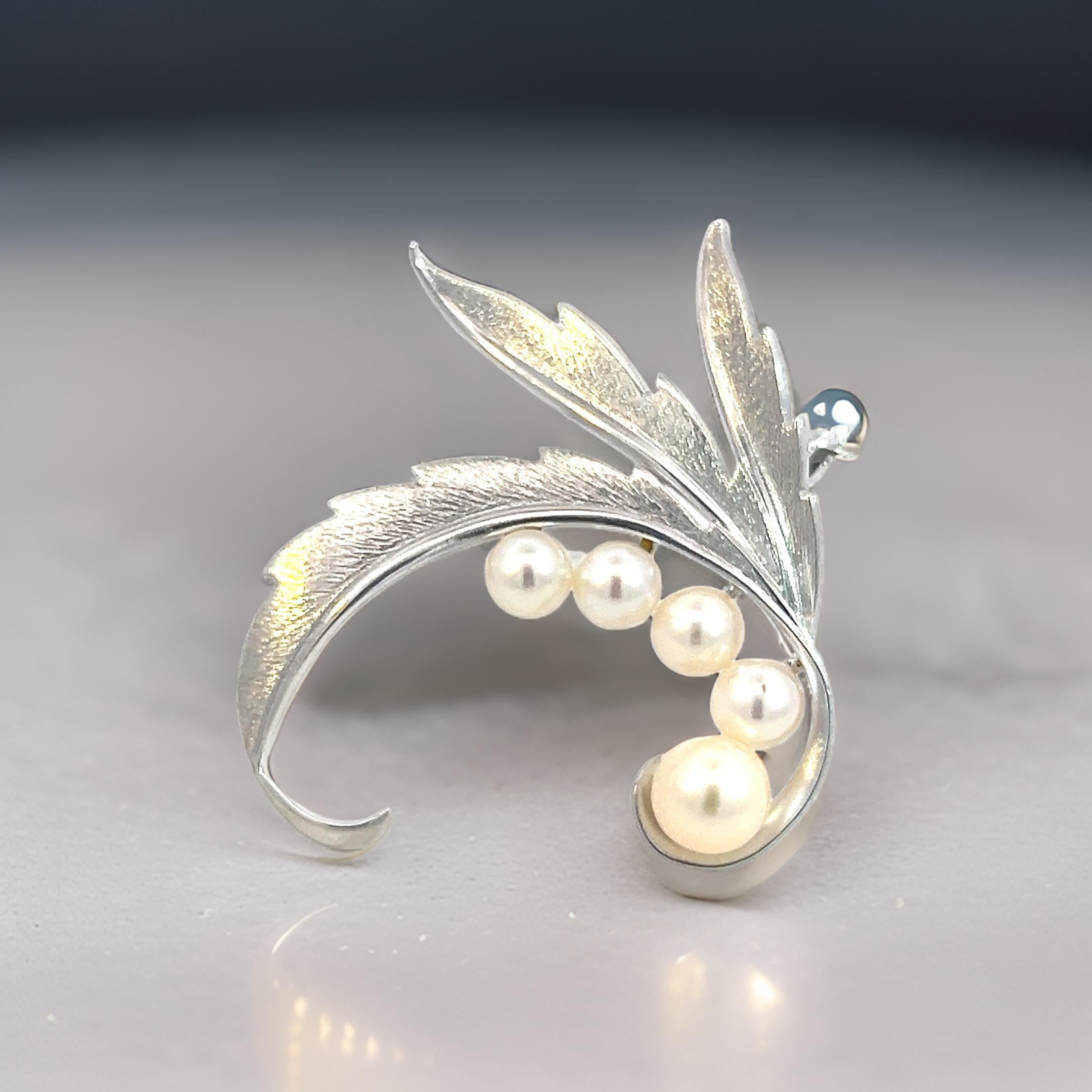 Mikimoto Estate Akoya Pearl Brooch Pin Sterling Silver 6.10 mm For Sale 2