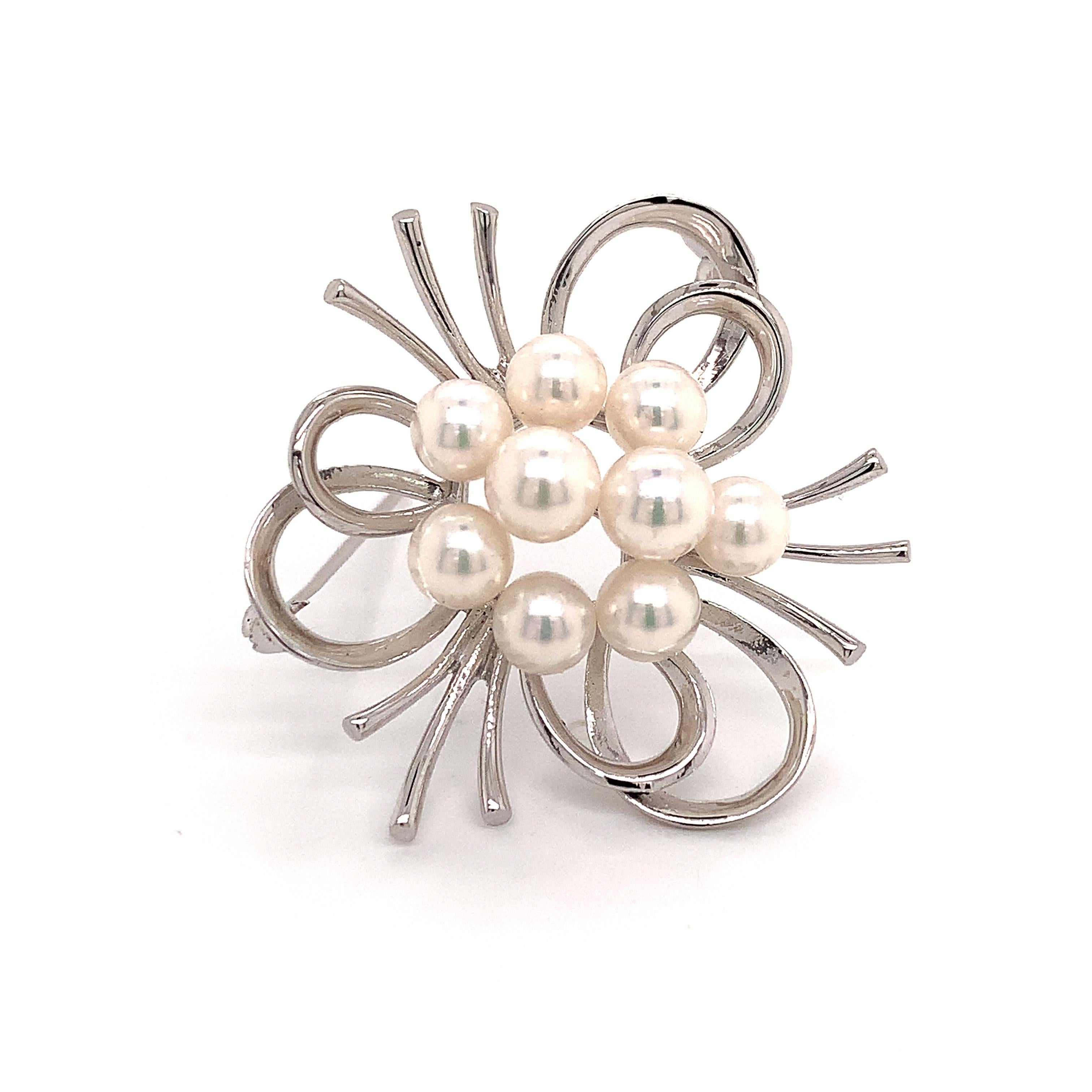 Mikimoto Estate Akoya Pearl Brooch Pin Sterling Silver 9.13 Gr In Good Condition In Brooklyn, NY