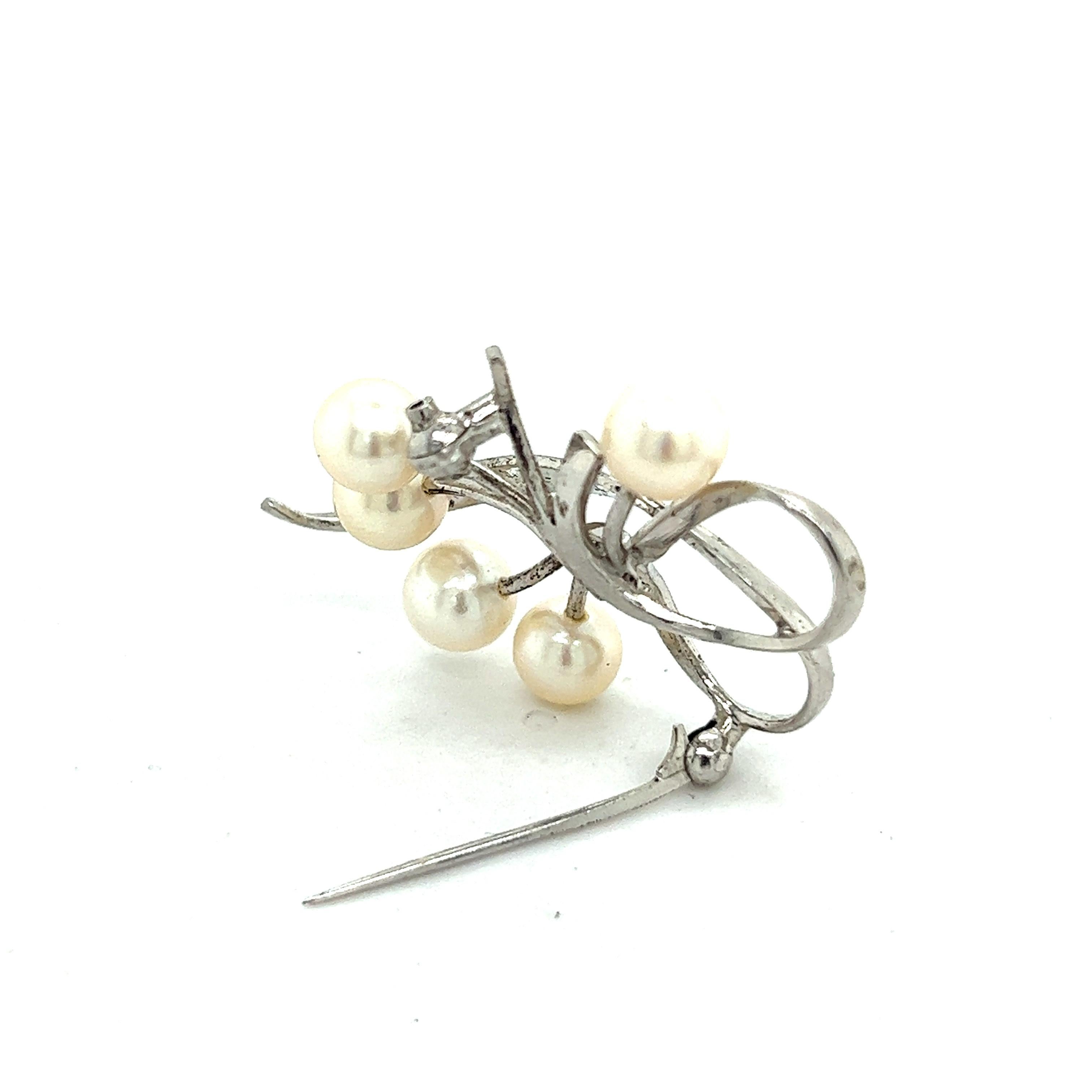 Ball Cut Mikimoto Estate Akoya Pearl Brooch Pin Sterling Silver For Sale