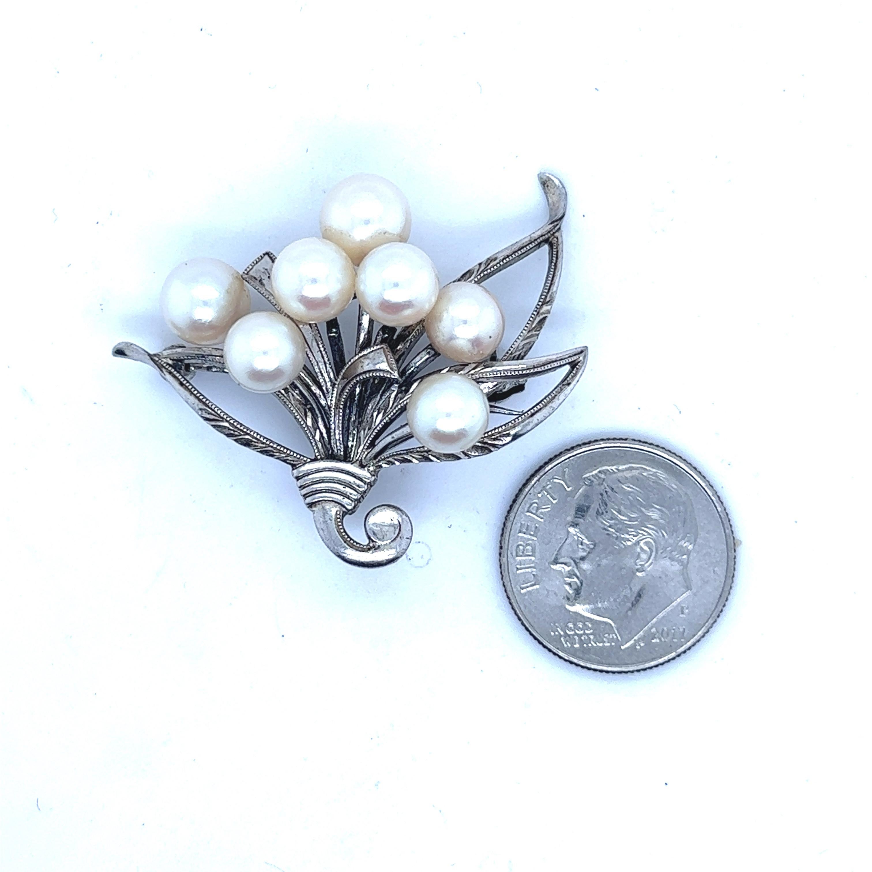 Authentic Mikimoto Estate Akoya Pearl Brooch Pin Sterling Silver 6.74 mm M303

This elegant Authentic Mikimoto Estate sterling silver brooch has 7 Saltwater Akoya Cultured Pearls 6.74 mm and has a weight of 6.67 Grams.

TRUSTED SELLER SINCE