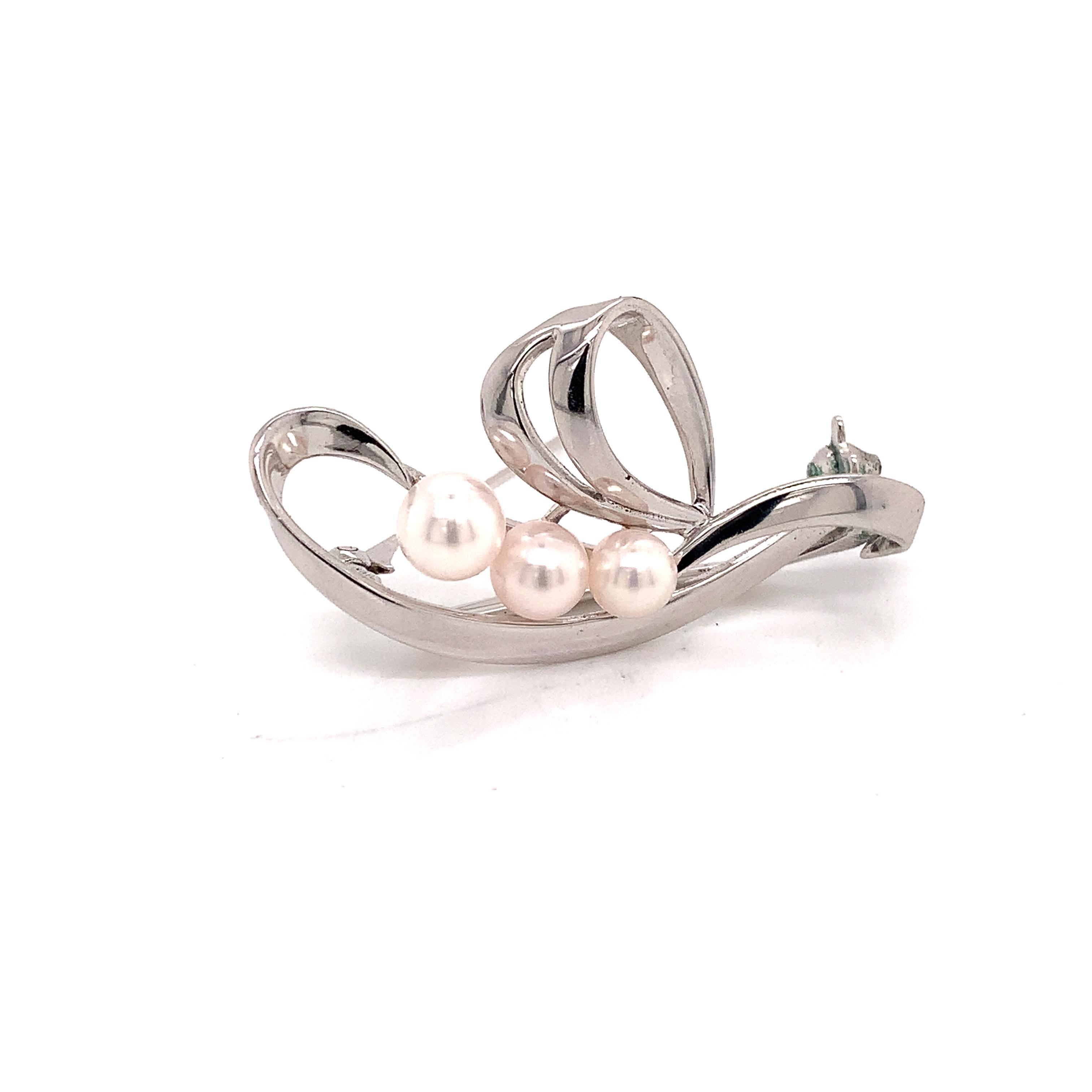 mikimoto pearl brooch silver