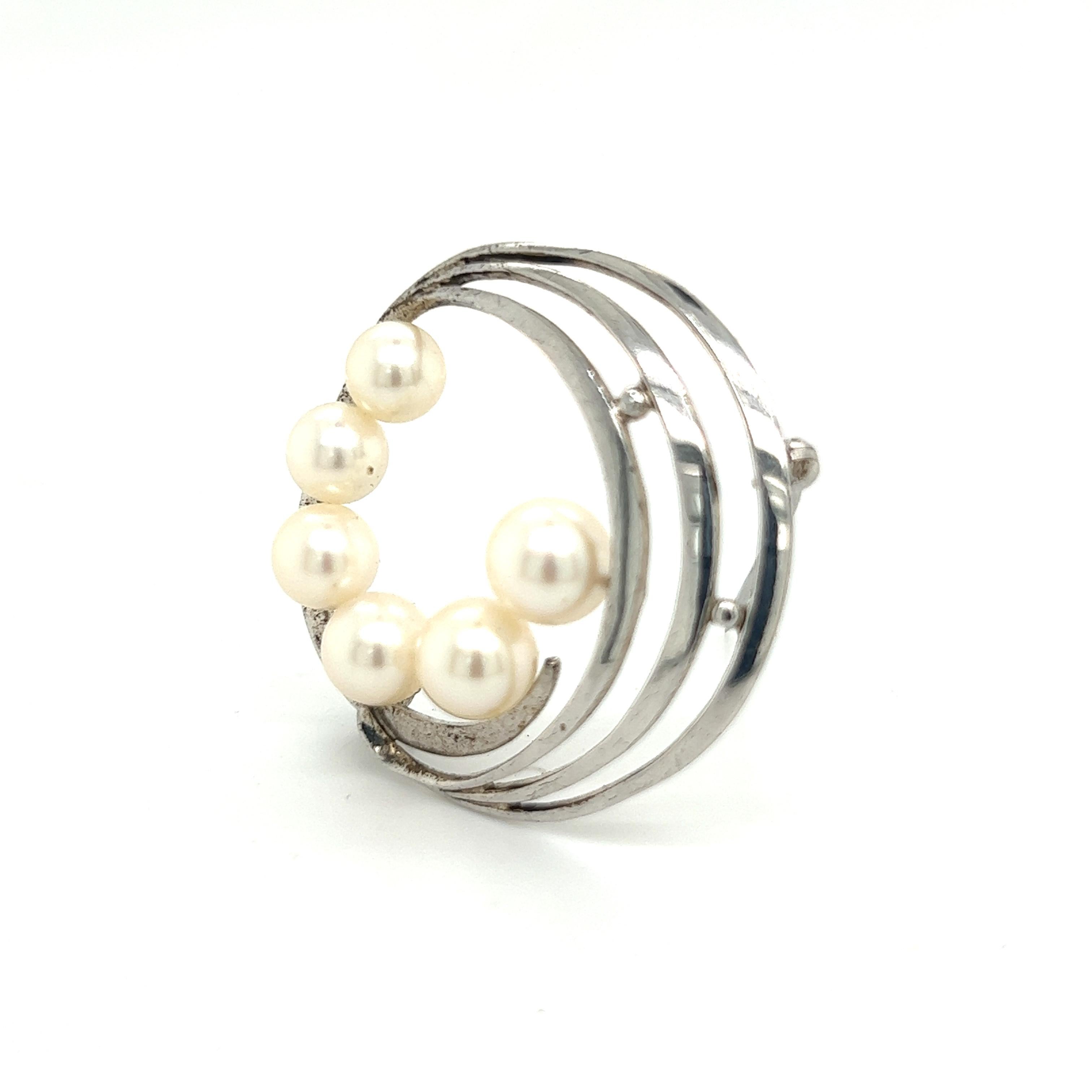 Round Cut Mikimoto Estate Akoya Pearl Brooch Pin Sterling Silver For Sale