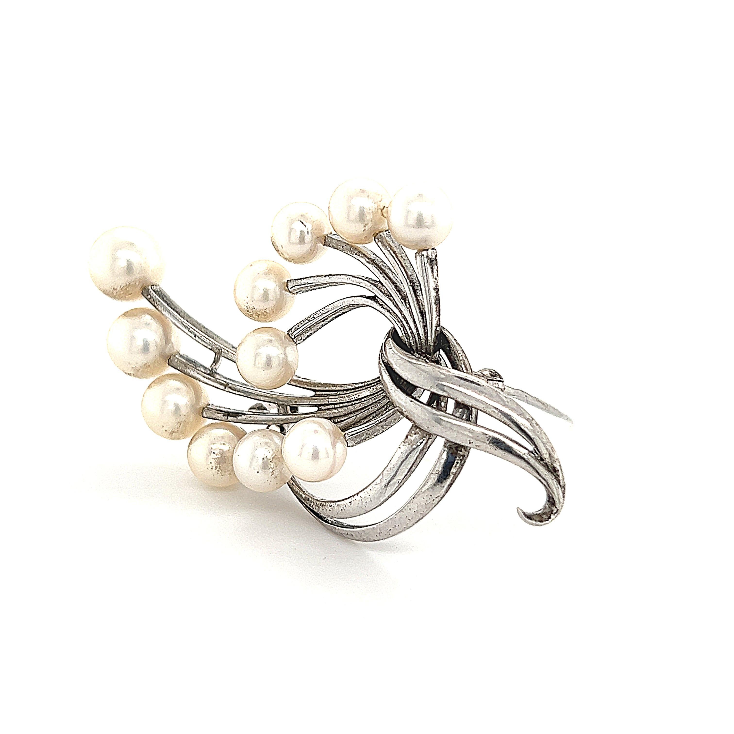 Women's or Men's Mikimoto Estate Akoya Pearl Brooch Sterling Silver 6.6 mm 10.3g For Sale