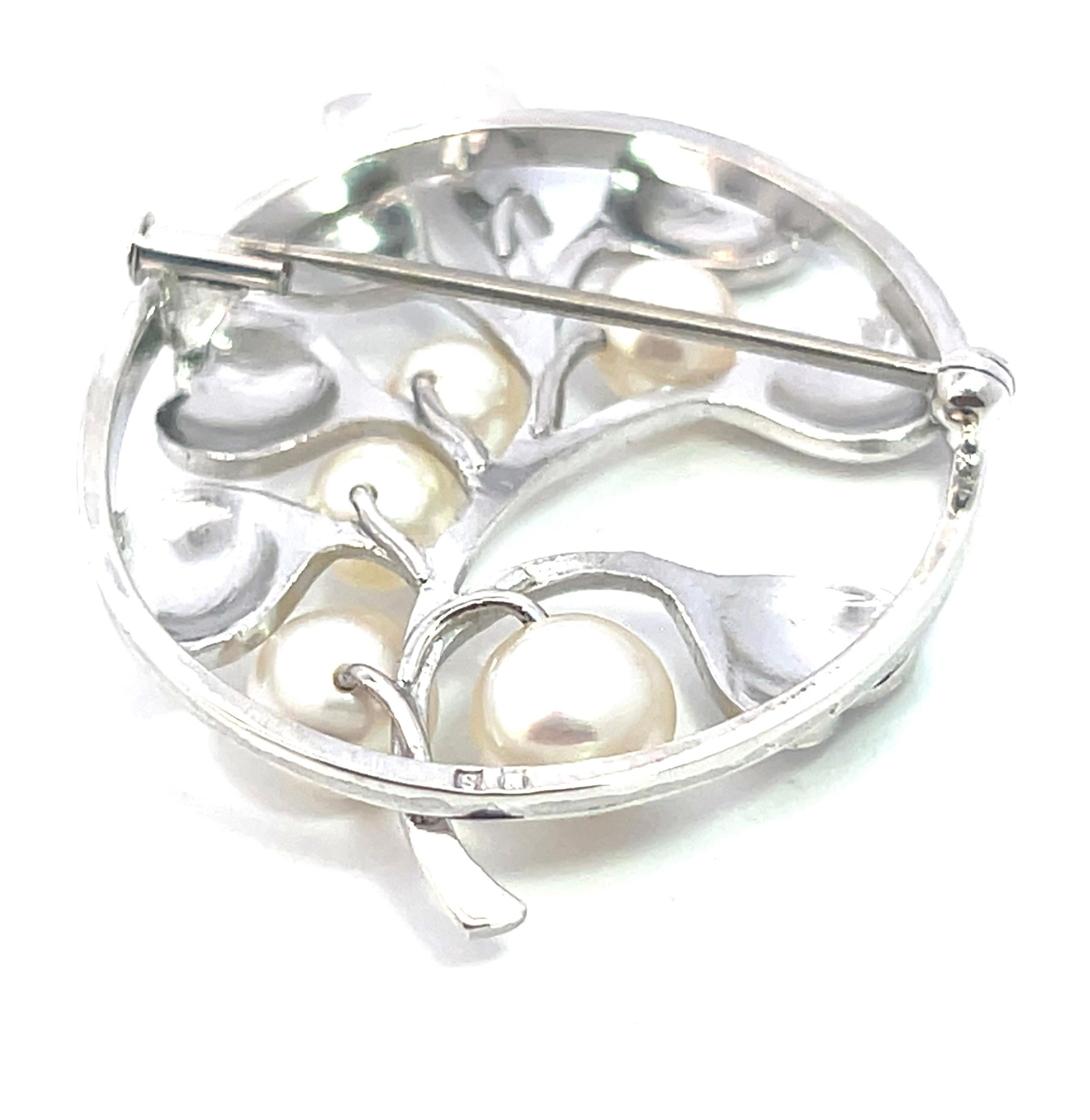 Round Cut Mikimoto Estate Akoya Pearl Circular Flower Brooch Pin Sterling Silver For Sale