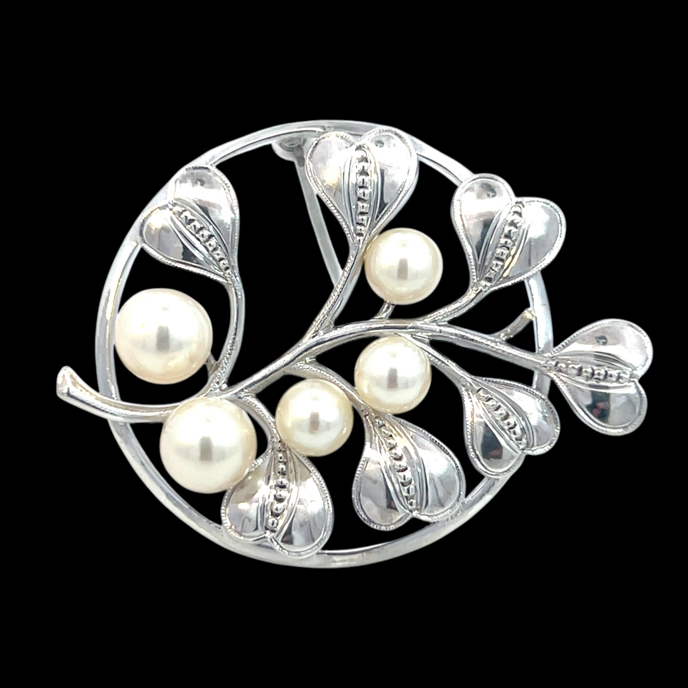Mikimoto Estate Akoya Pearl Circular Flower Brooch Pin Sterling Silver For Sale 2