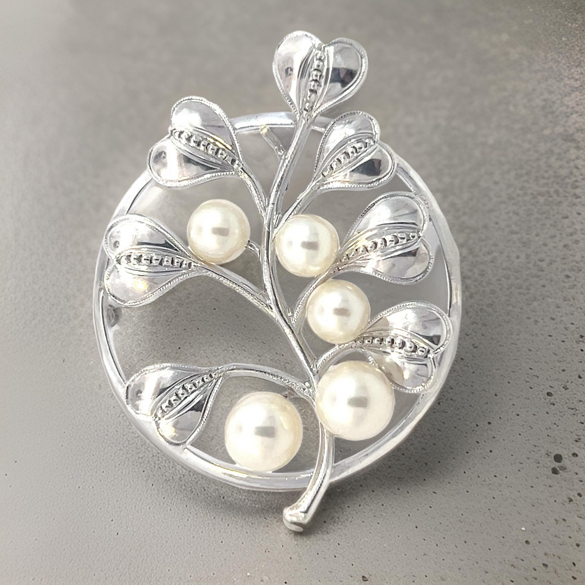 Mikimoto Estate Akoya Pearl Circular Flower Brooch Pin Sterling Silver For Sale 3
