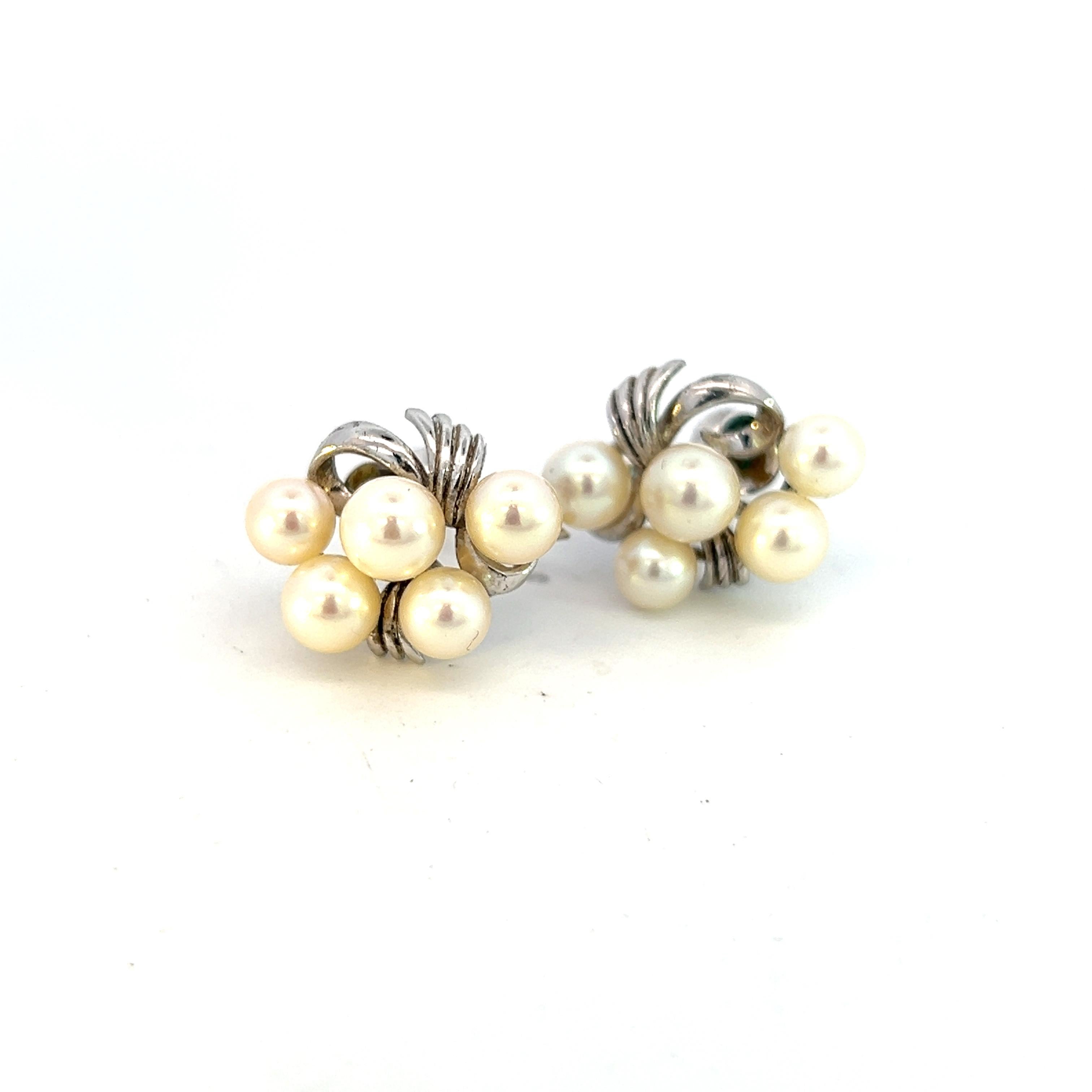 Mikimoto Estate Akoya Pearl Clip-on Earrings Sterling Silver 5-6 mm 6.4 Grams For Sale 1