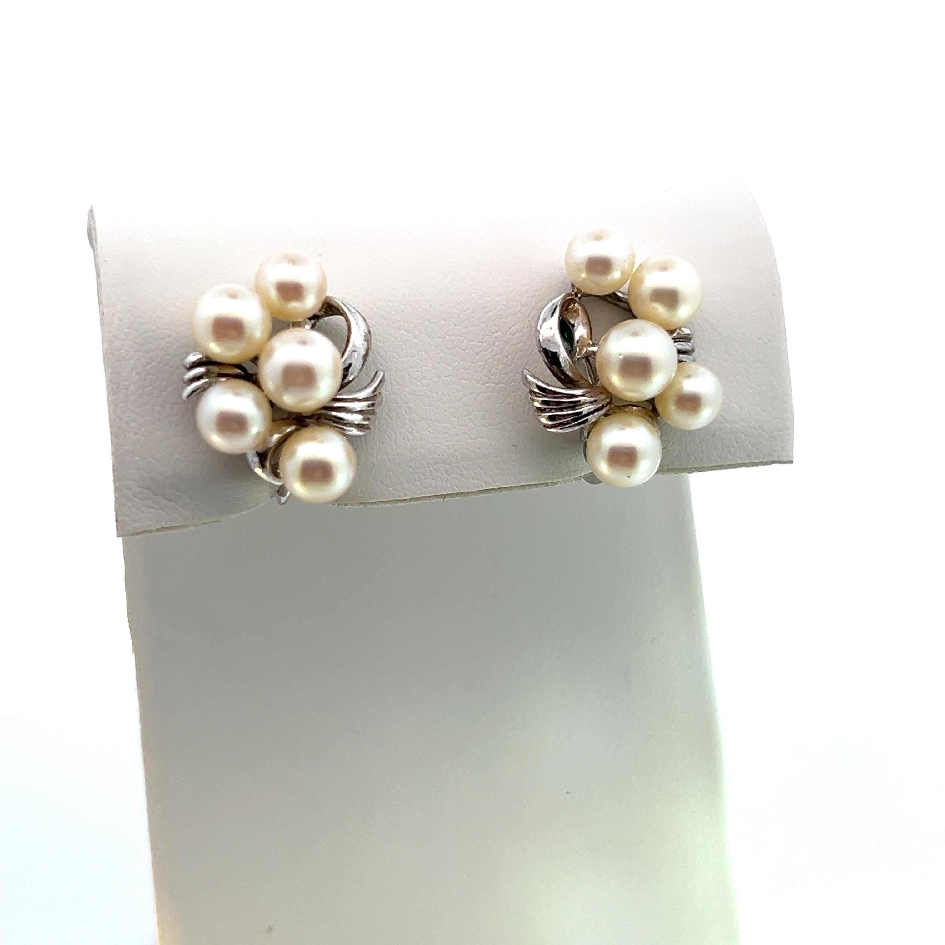 Mikimoto Estate Akoya Pearl Screw on Earrings Sterling Silver 5-6 mm 6.4 Grams For Sale 2