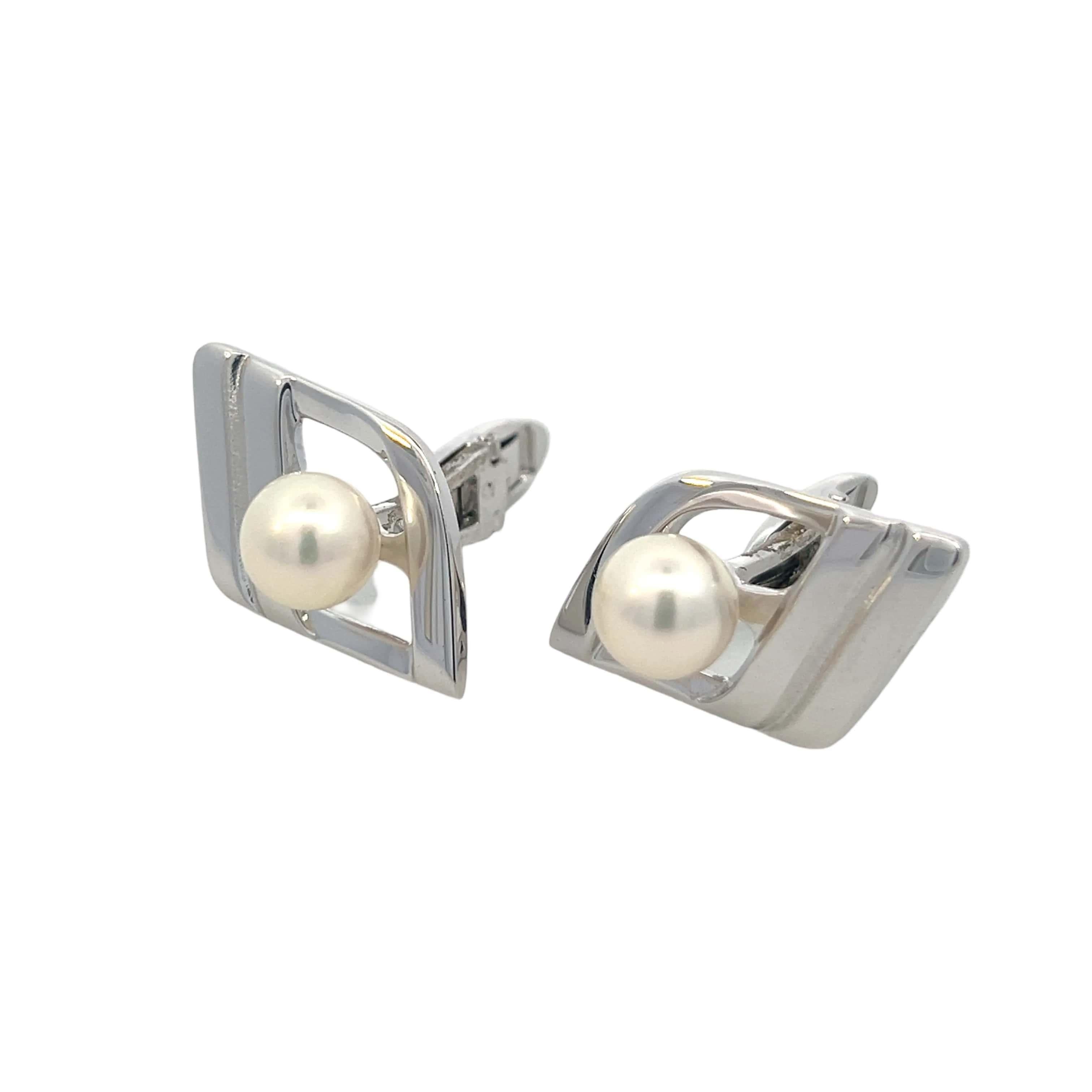 Men's Mikimoto Estate Akoya Pearl Cufflinks Silver 7.50 mm For Sale
