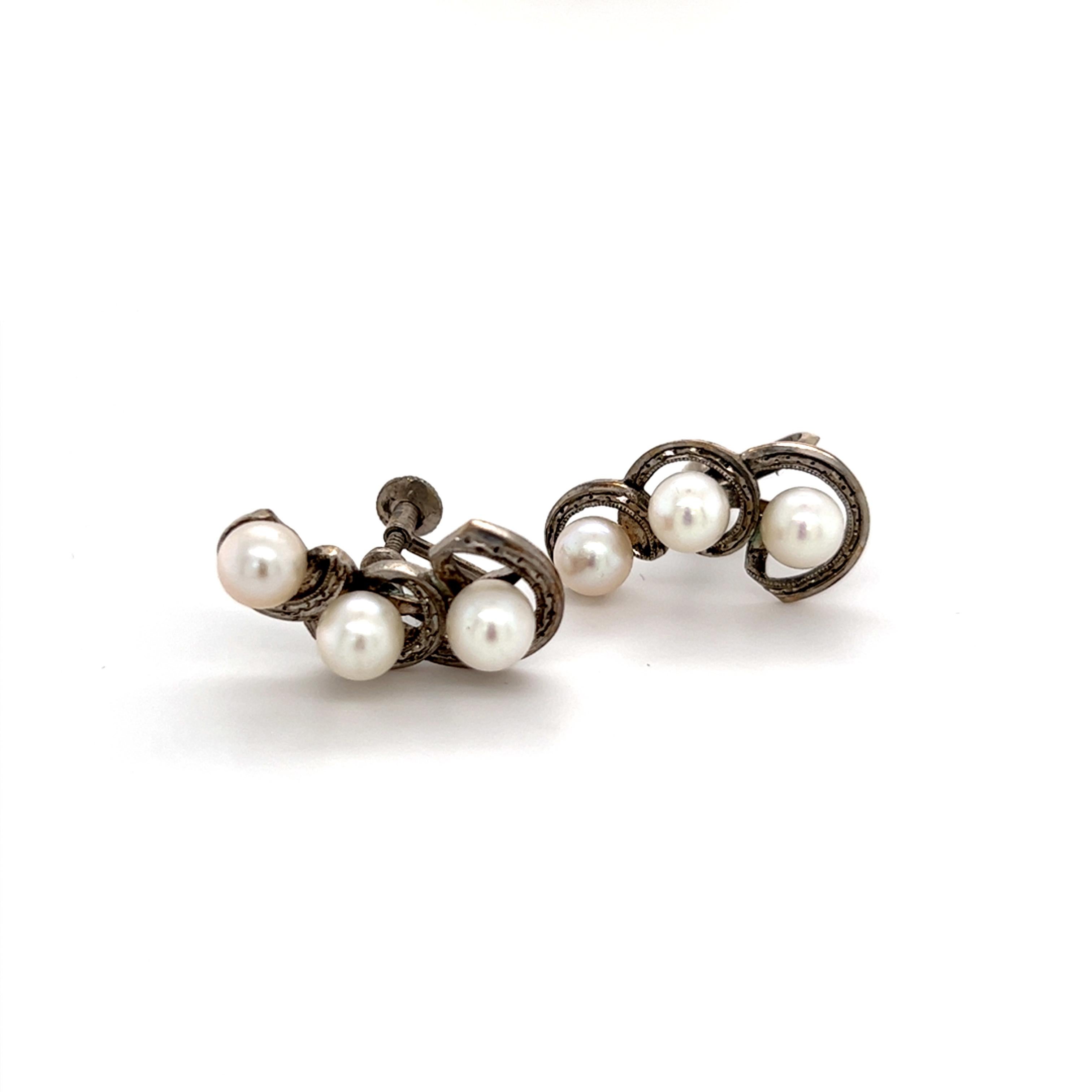 Mikimoto Estate Akoya Pearl Earrings Sterling Silver 5.5 mm 5.1 Grams For Sale 3