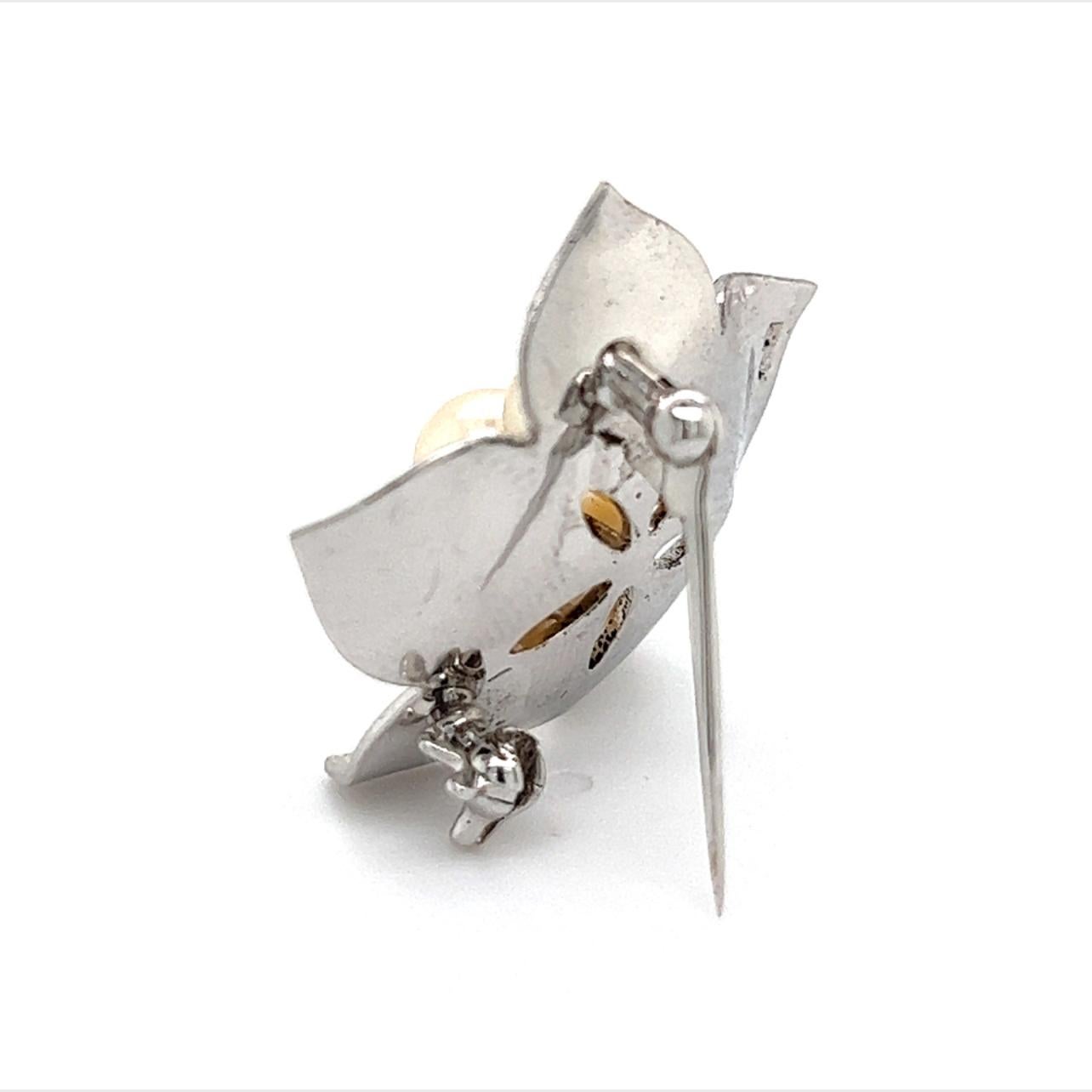Mikimoto Broche fleur Akoya en argent sterling et perles, ancienne propriété 6