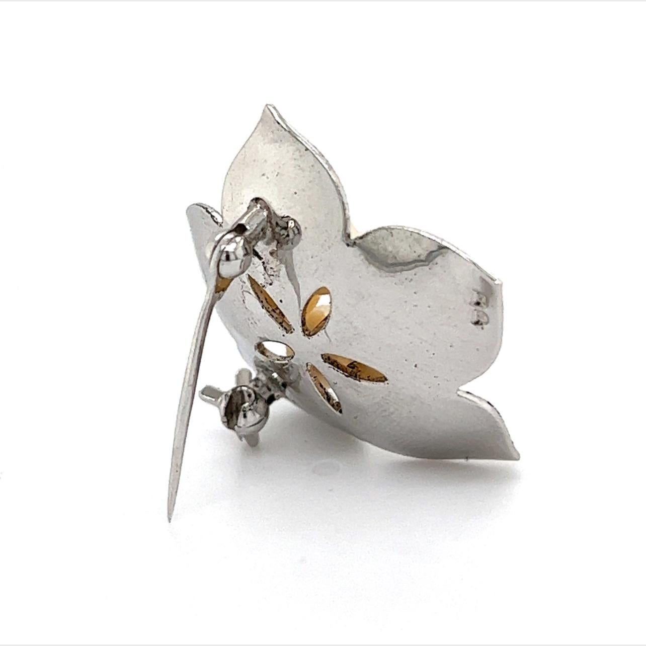Mikimoto Broche fleur Akoya en argent sterling et perles, ancienne propriété 4