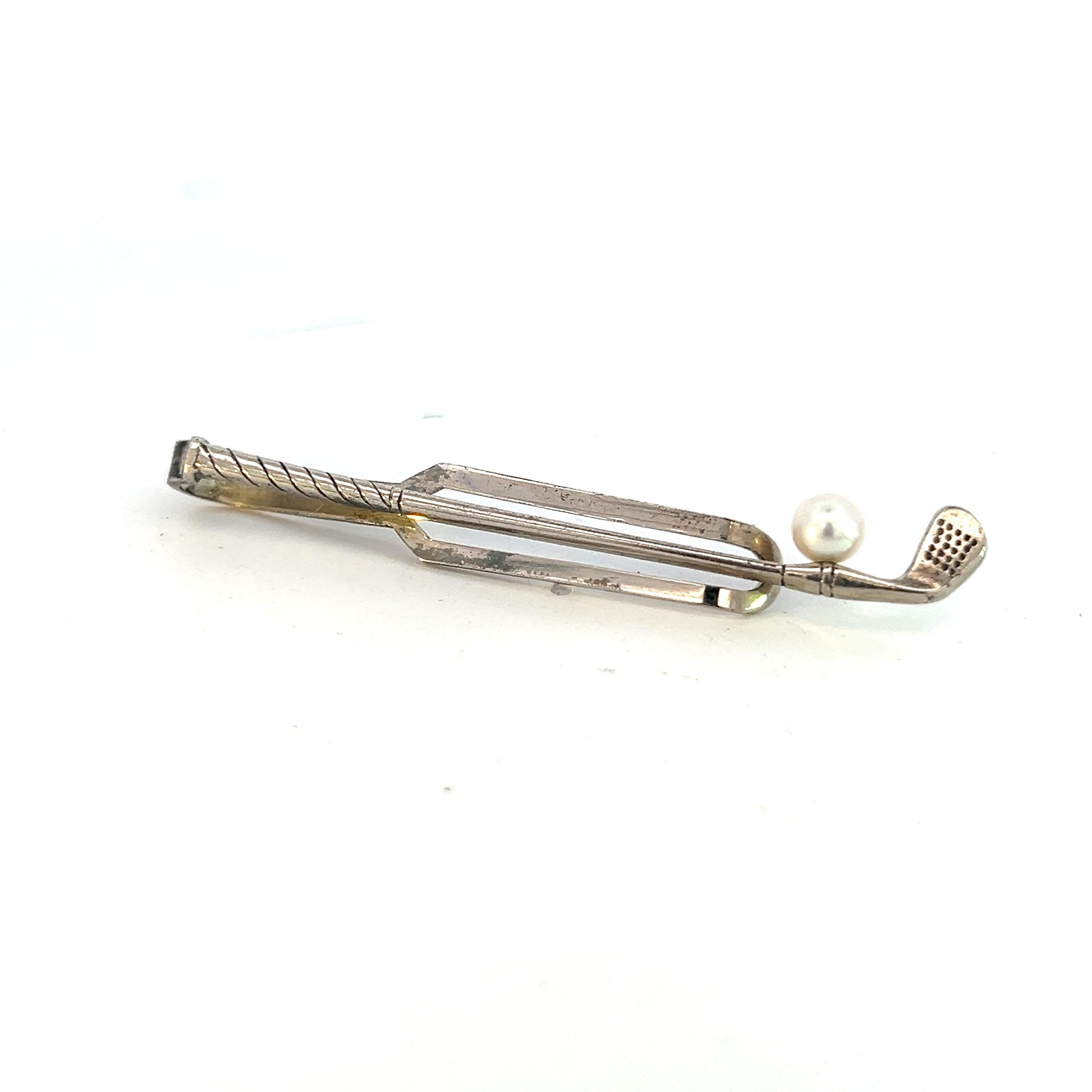 Mikimoto Estate Akoya Pearl Golf Club Tie Bar Sterling Silver 5 mm 4 Grams In Good Condition For Sale In Brooklyn, NY