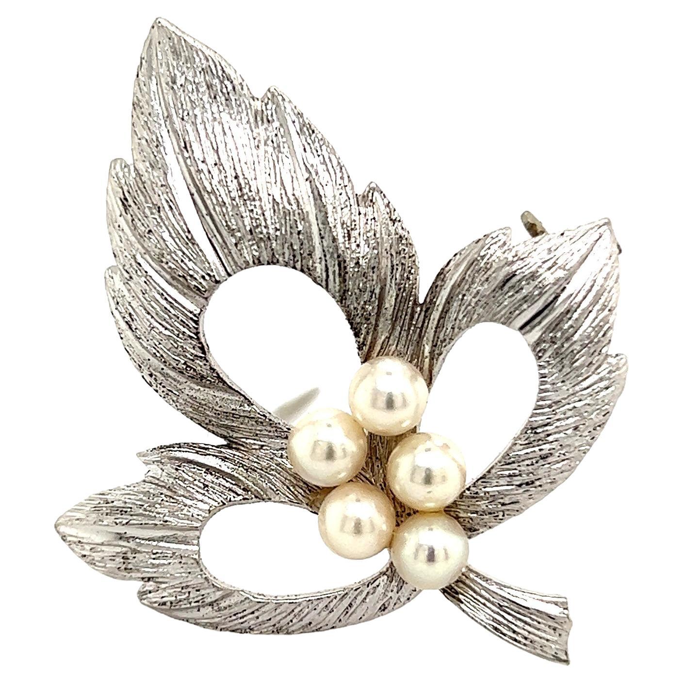 Mikimoto Estate Akoya Pearl Leaf Brooch Pin Argent Sterling 4.5 mm 