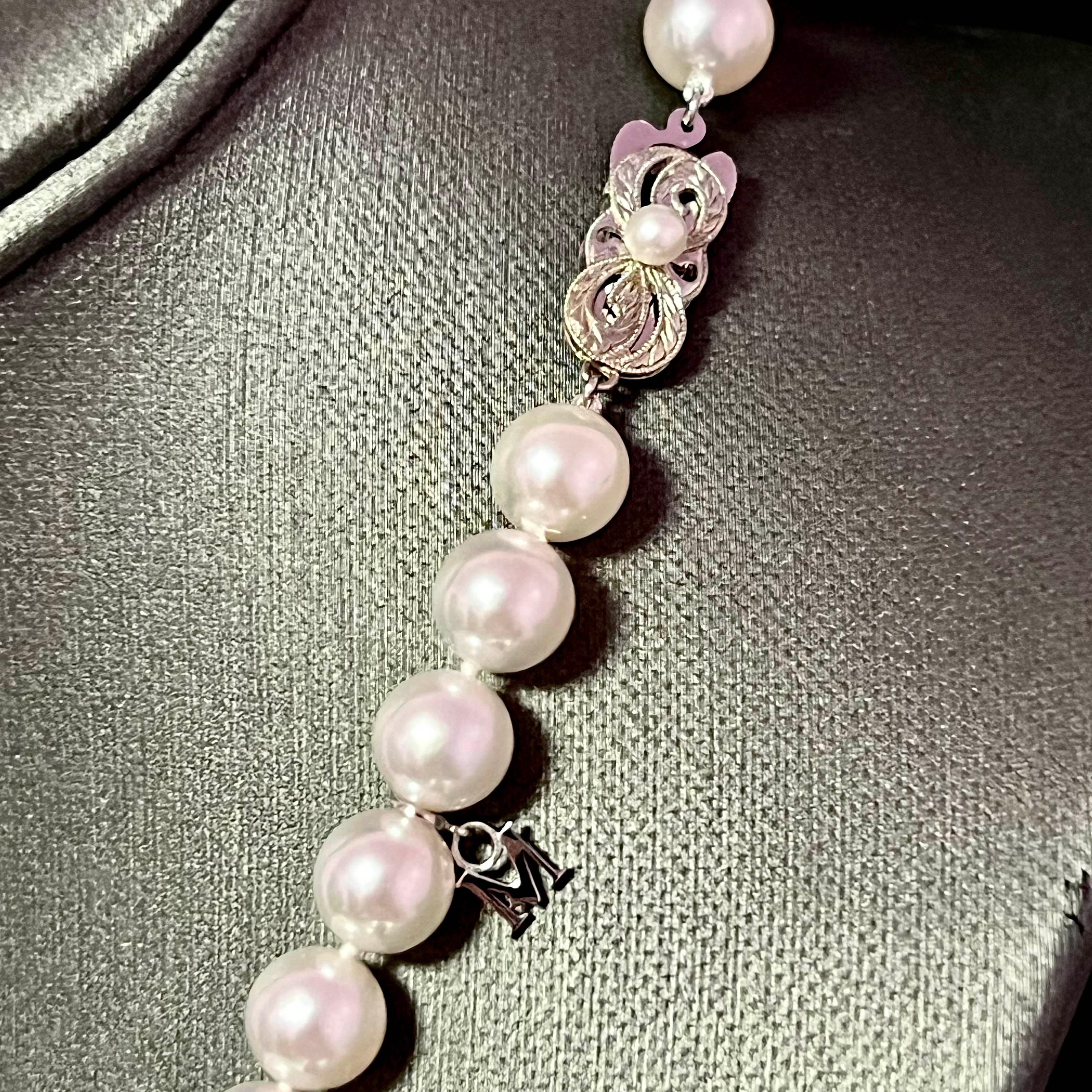 Round Cut Mikimoto Estate Akoya Pearl Necklace 17.5
