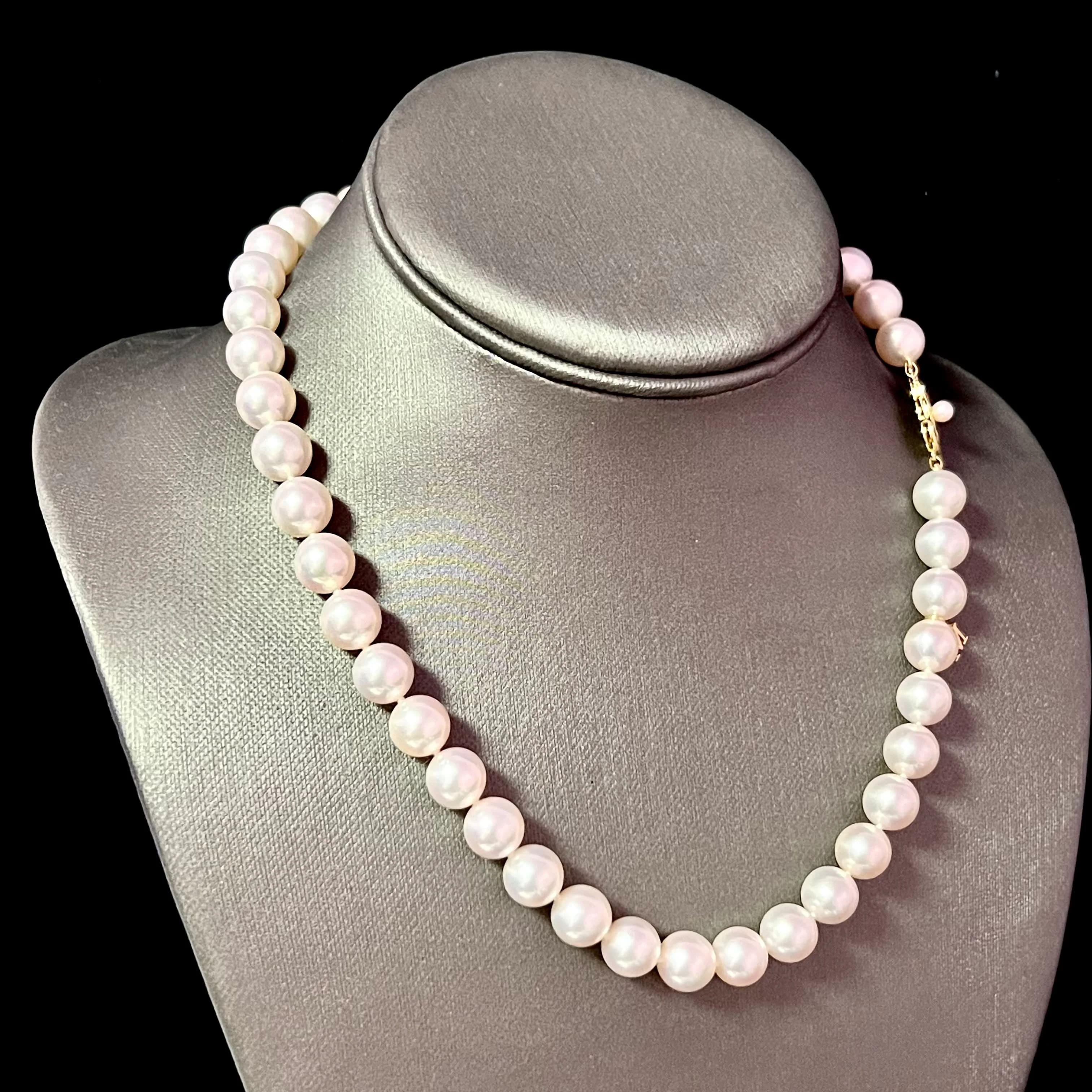Mikimoto Estate Akoya Collier de perles 17,5