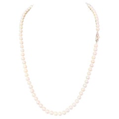 Mikimoto Estate Collana di Perle Akoya 24" in Argento 7 mm Certificata