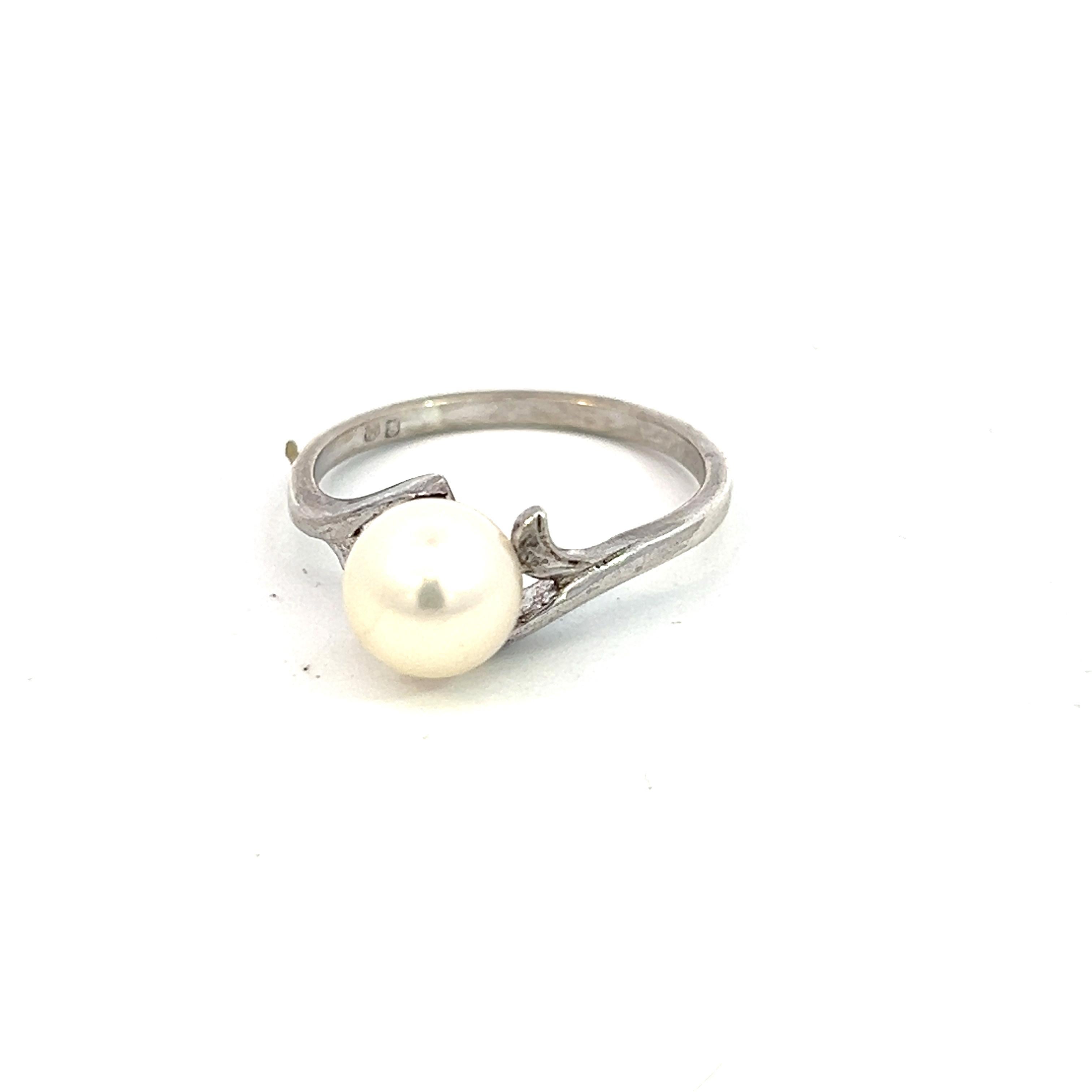 Women's Mikimoto Estate Akoya Pearl Ring 7 Silver 7.30 mm  For Sale