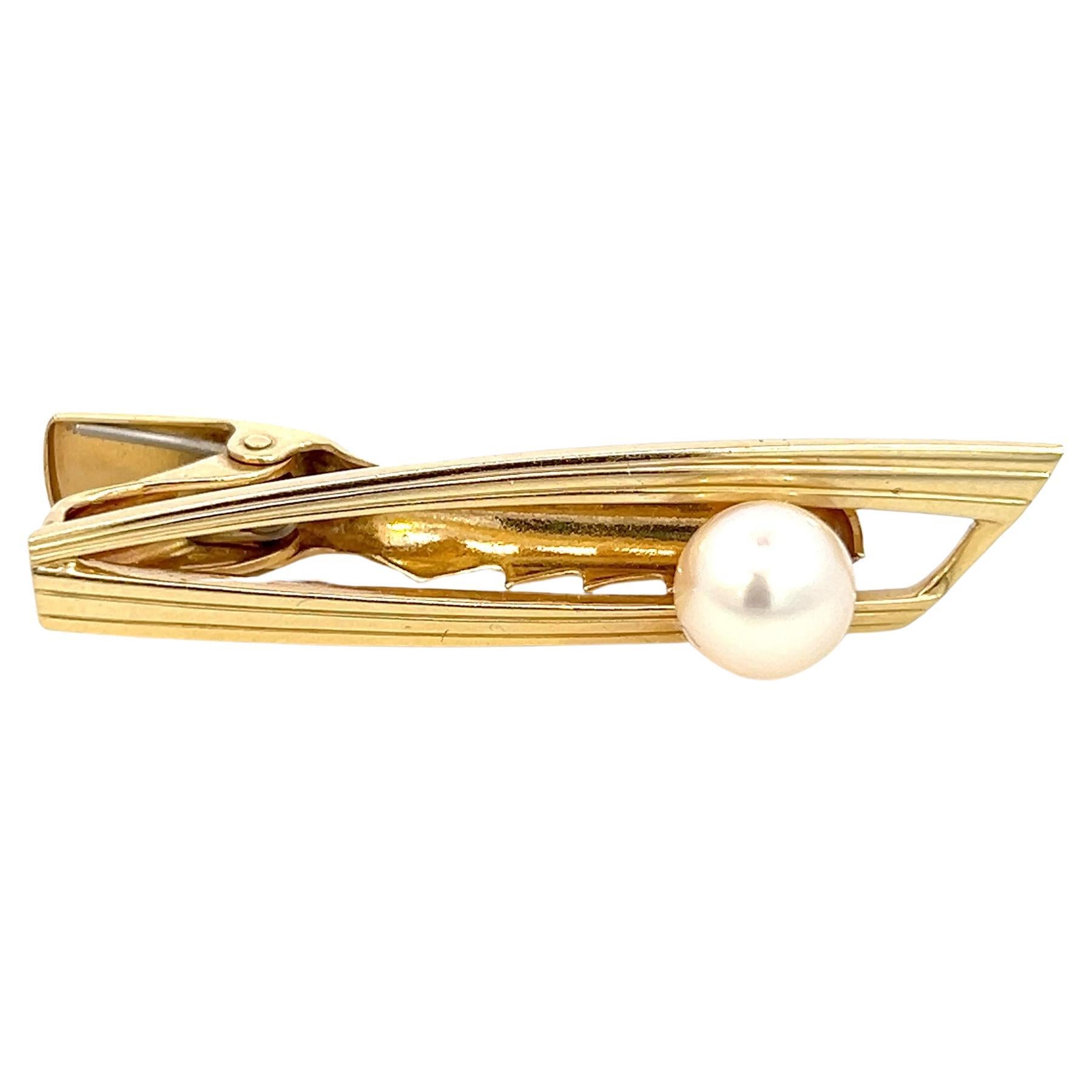 Mikimoto Estate Akoya Pearl Tie Clip 45 mm 14k Y Gold 7.70 mm  For Sale