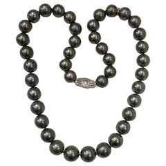 Mikimoto Estate Tahitian Pearl Necklace 18 Karat Certified