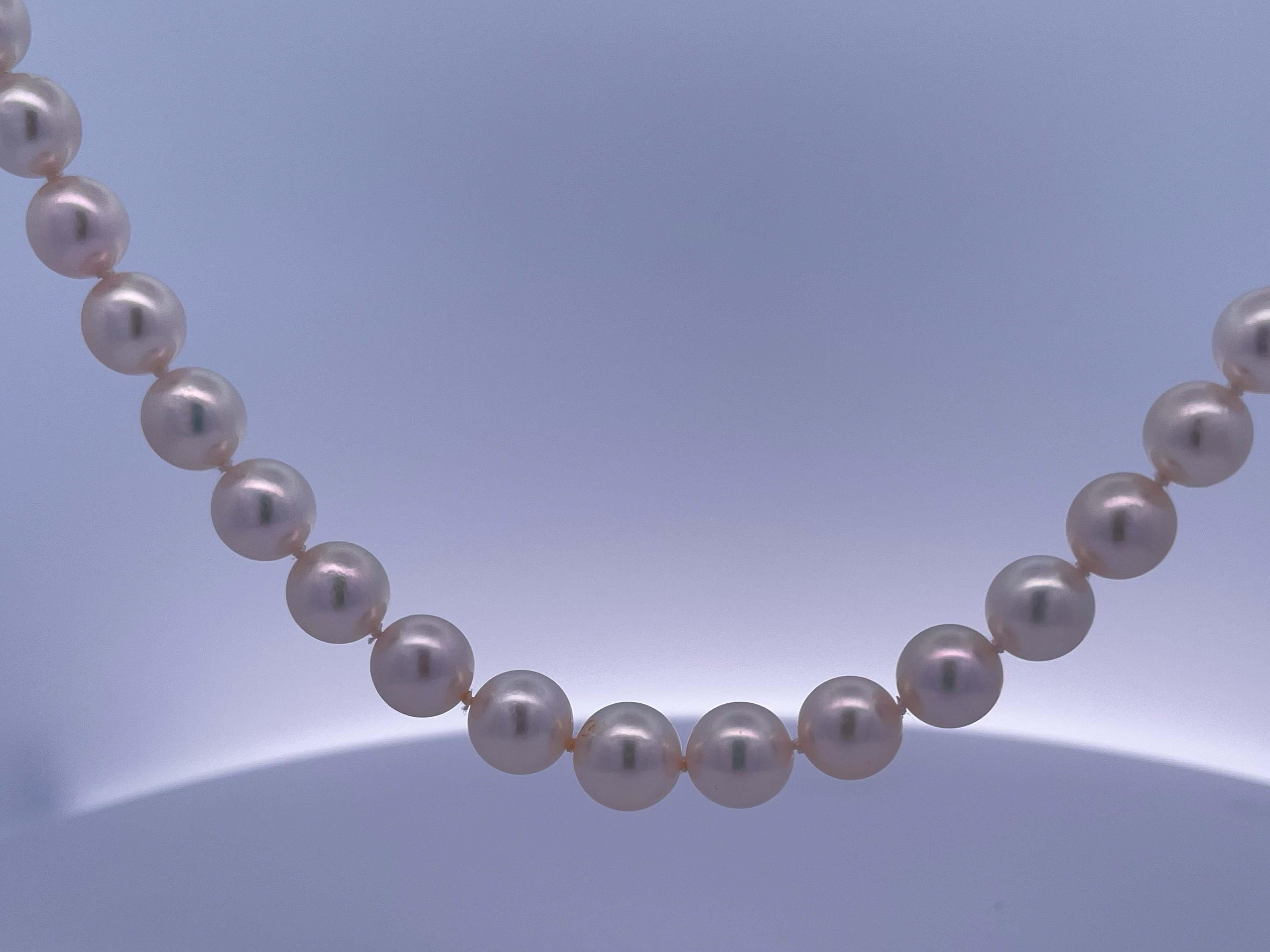 Modern Mikimoto Graduated Akoya Cultured Pearl Strand Necklace 18K