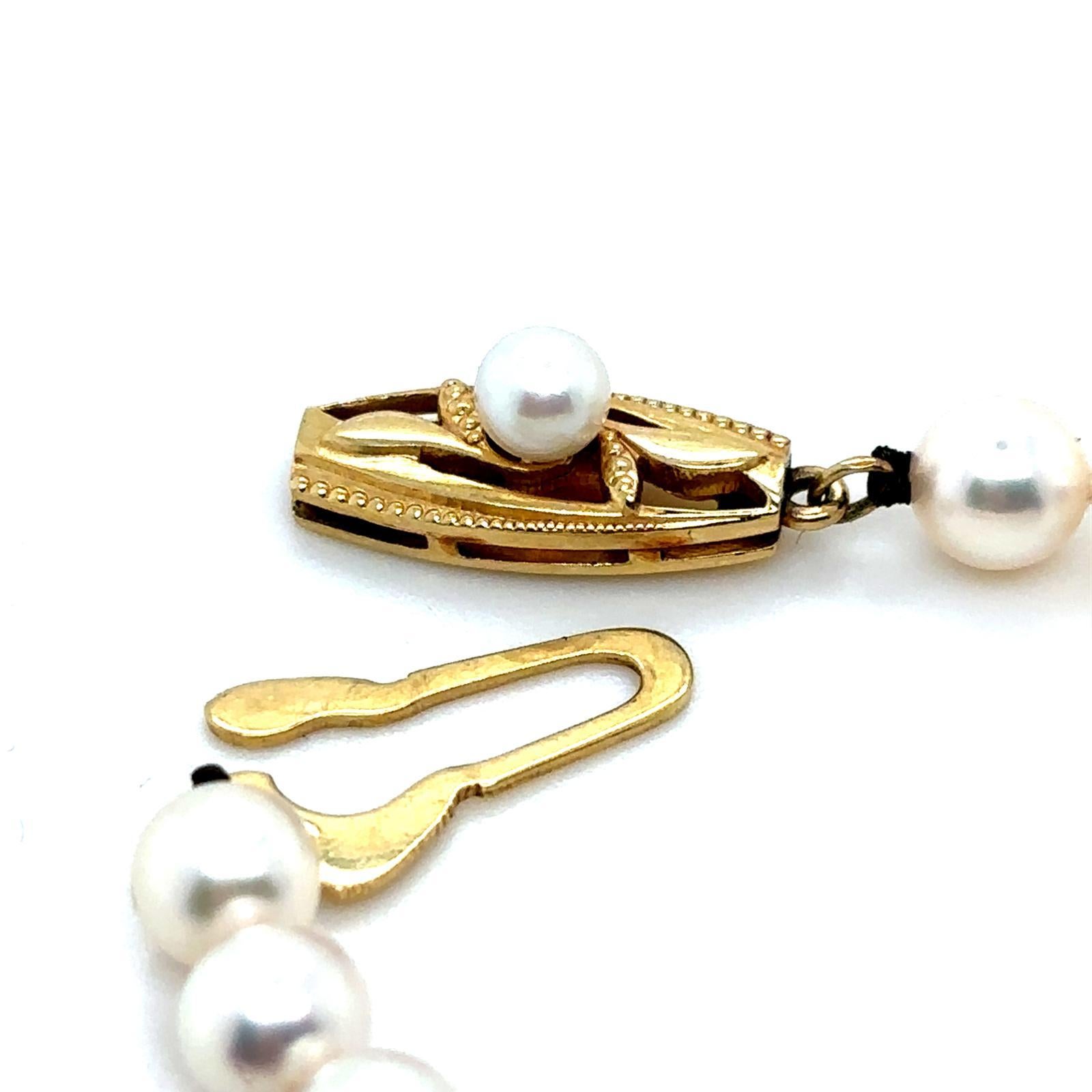 Mikimoto Graduated Pearl Yellow Gold Necklace For Sale 4