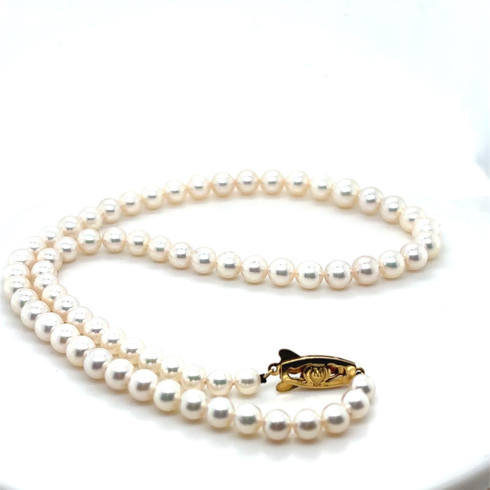Women's Mikimoto Graduated Pearl Yellow Gold Necklace For Sale