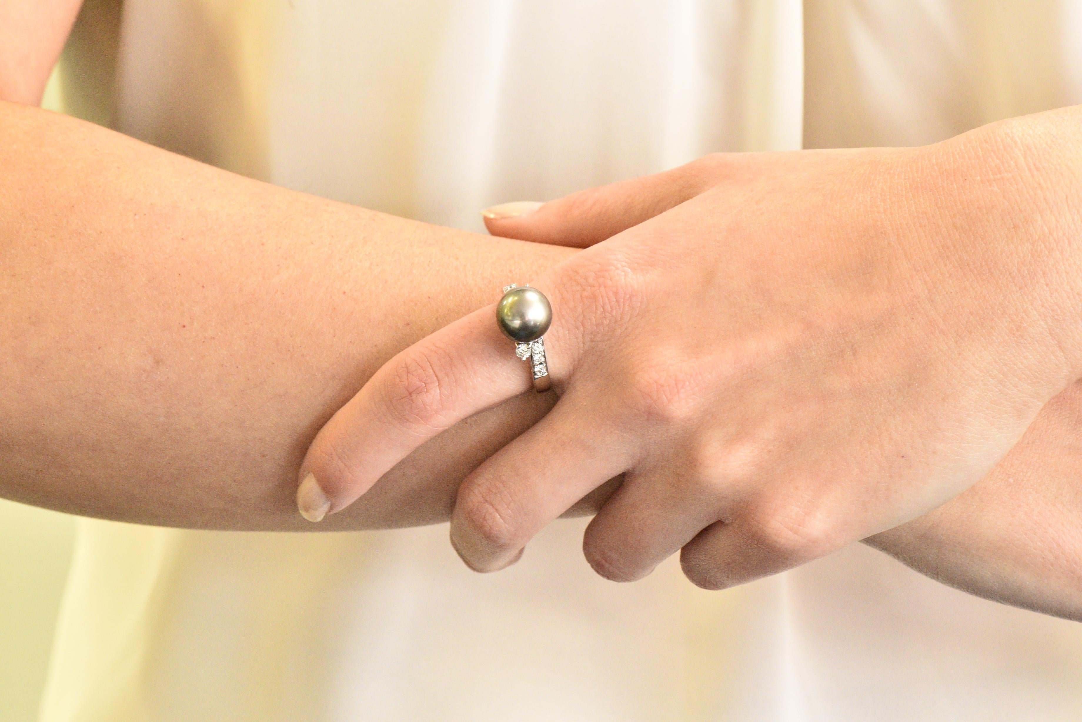 Mikimoto Grey South Sea Pearl 0.40 Carat Diamond Platinum Ring 1