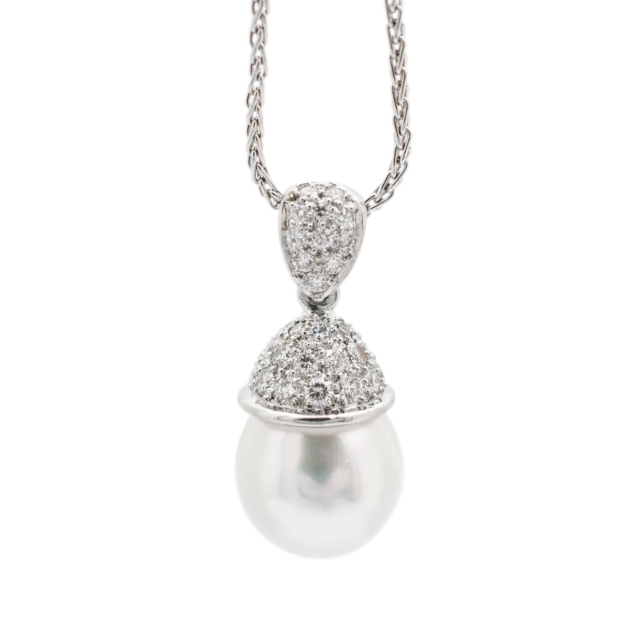 Round Cut Mikimoto Ladies Platinum White South Sea Cultured Pearl Diamond Pendant Necklace For Sale