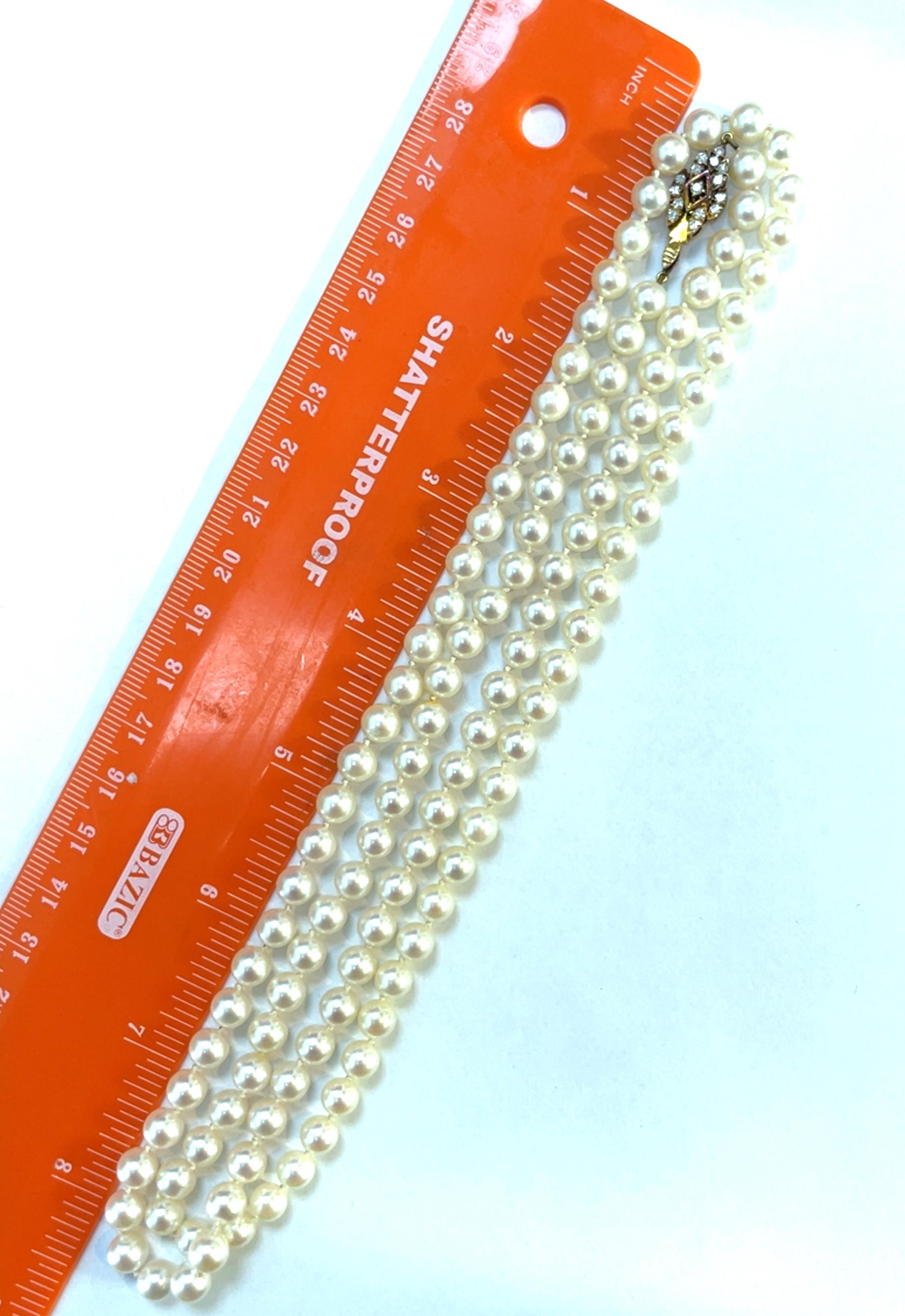 Mikimoto Lane Crawford Pearl String Necklace in 14k Yellow Gold in vendita 1