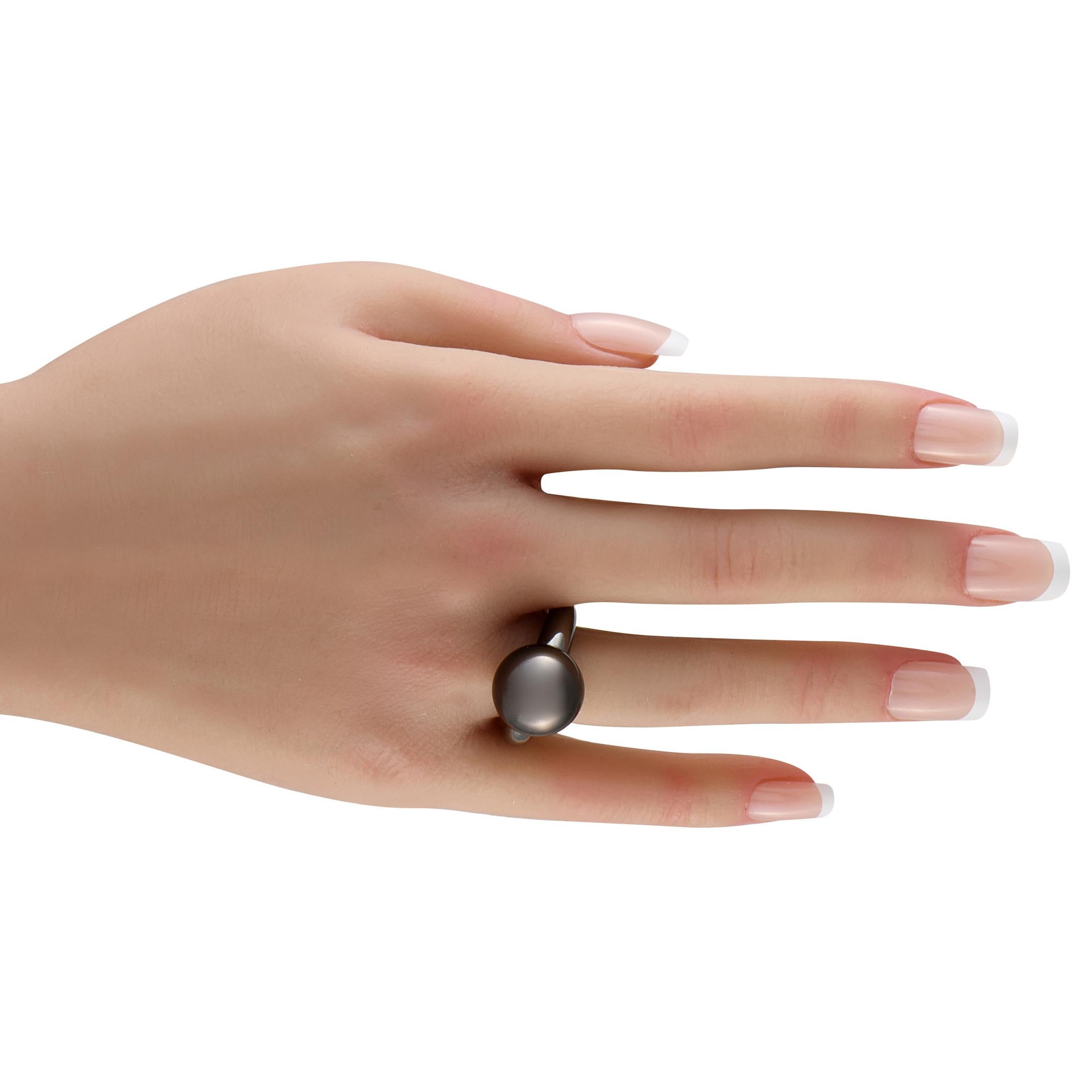 Mixed Cut Mikimoto Margarita 18K White Gold Black South Sea Pearl Ring For Sale