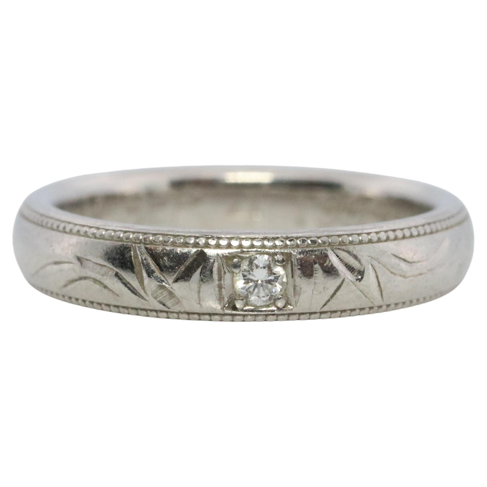 Mikimoto Milgrain-Ring. Platin Mikimoto Diamant-Lünette mit Gravur PT950 Band