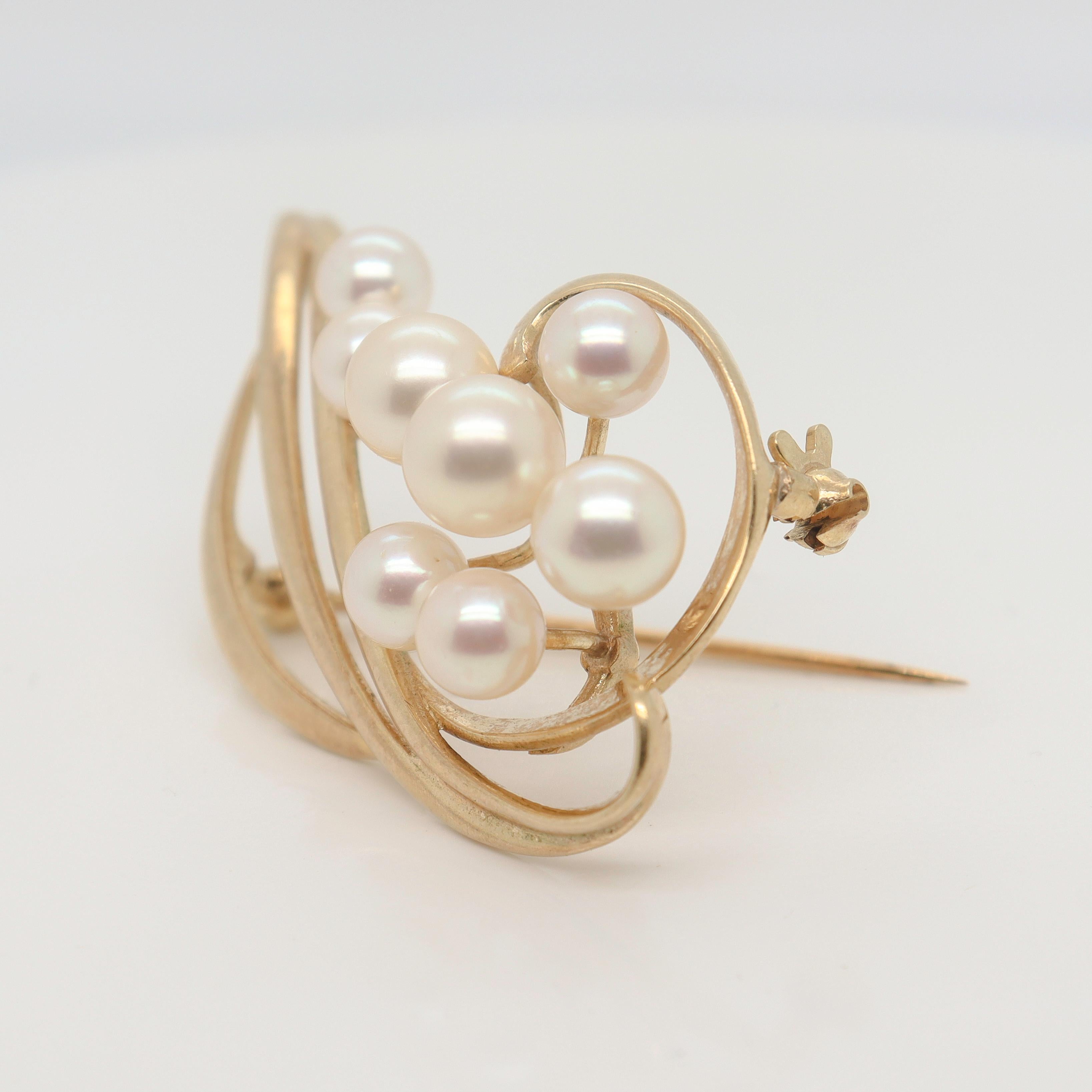 Mikimoto Modernist 14k Gold & Akoya Pearl Brooch or Pin For Sale 4