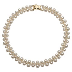 Collana Mikimoto con perle Akoya a più fili in oro 18 carati