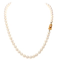 Mikimoto Pearl 18 Karat Goldverschluss-Halskette