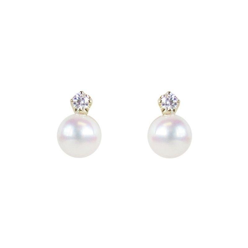 Mikimoto Pearl and Diamond Stud 18k Gold Earrings MEQ10144ADXK In New Condition For Sale In Wilmington, DE