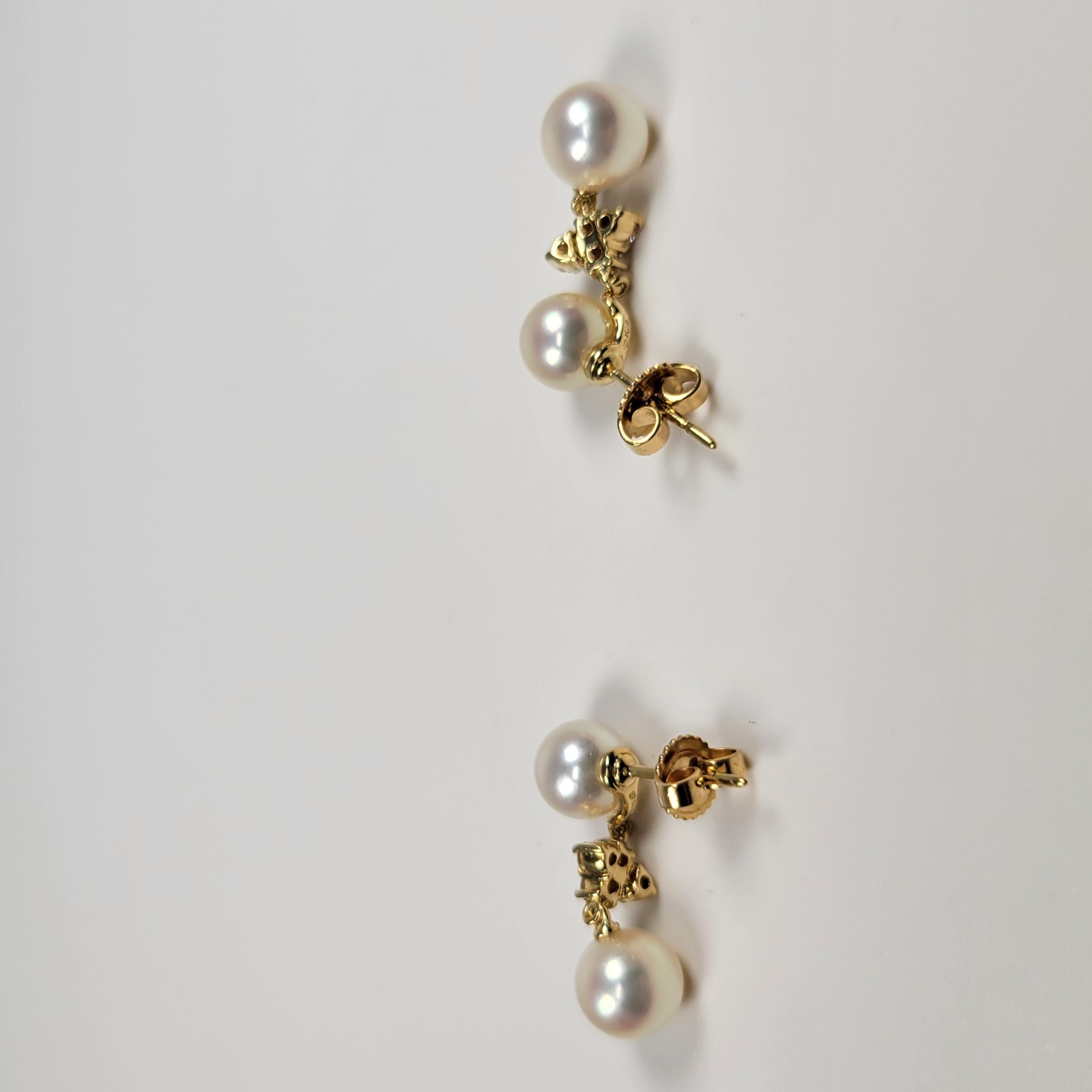 Mikimoto Pearl Diamond 18 Karat Yellow Gold Earrings In Good Condition For Sale In Dallas, TX