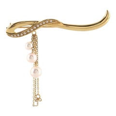 Mikimoto Pearl Drop Brooch 18k Yellow Gold with Diamonds and Pearls
