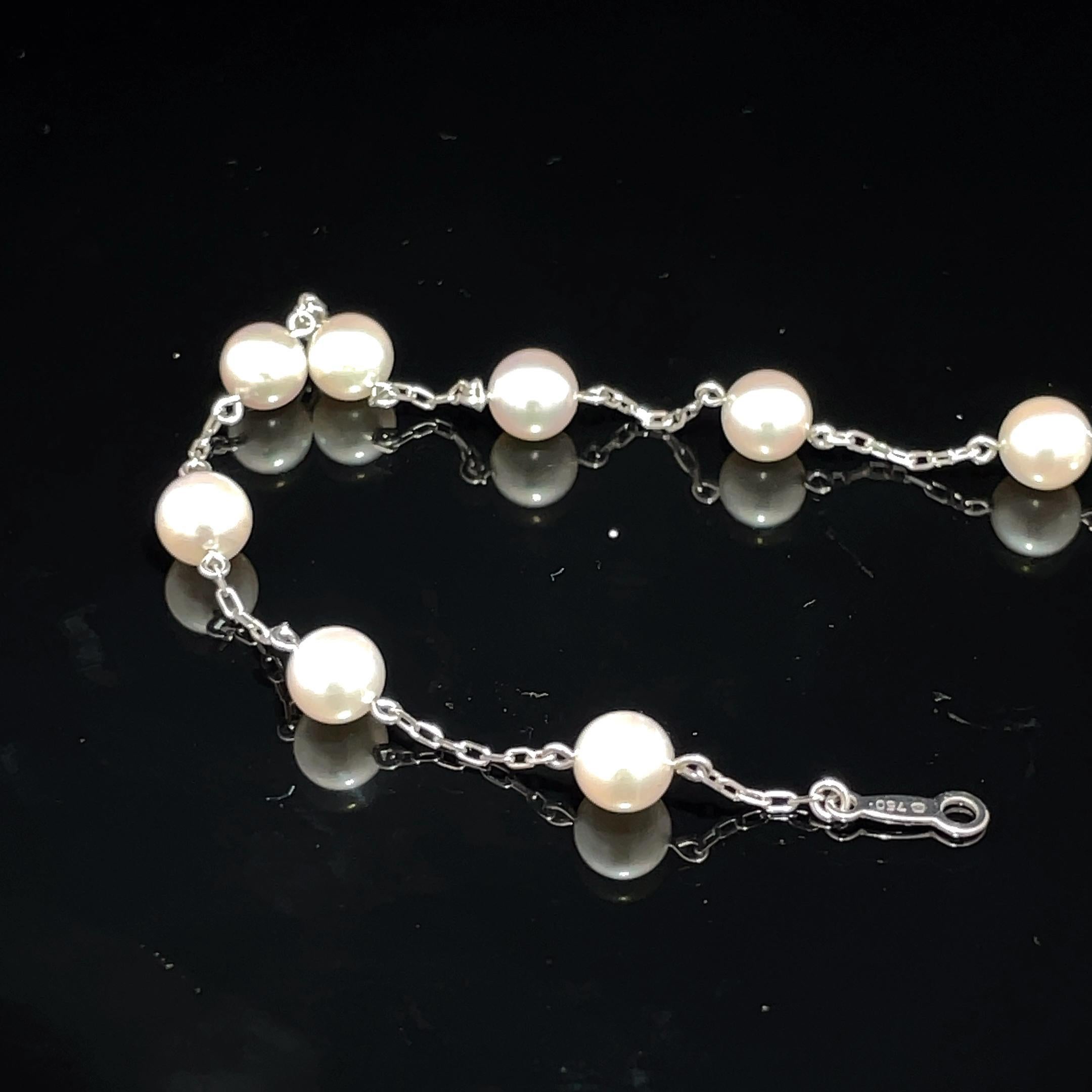 Mikimoto Pearl Exquisite Bracelet 18k White Gold For Sale 2