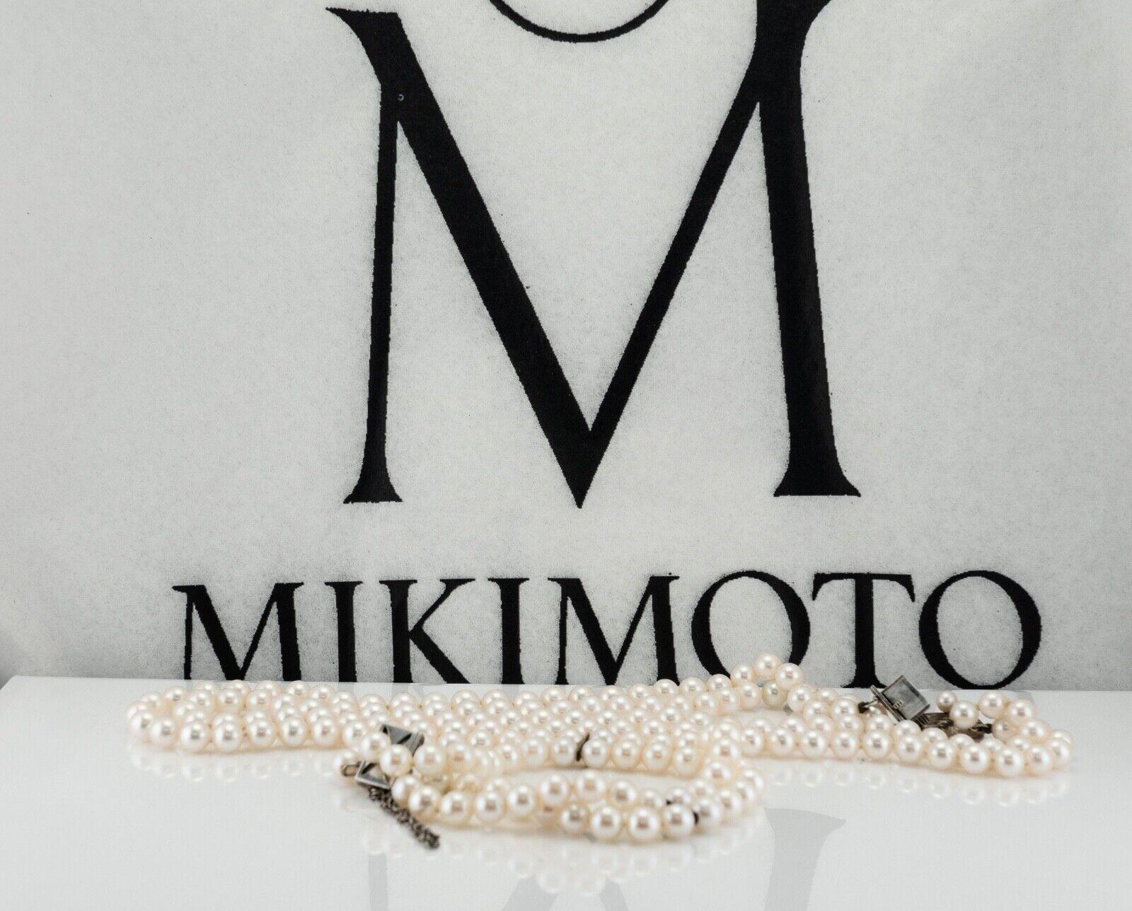 Mikimoto Pearl Necklace Pearl Bracelet Set Sterling Silver For Sale 2