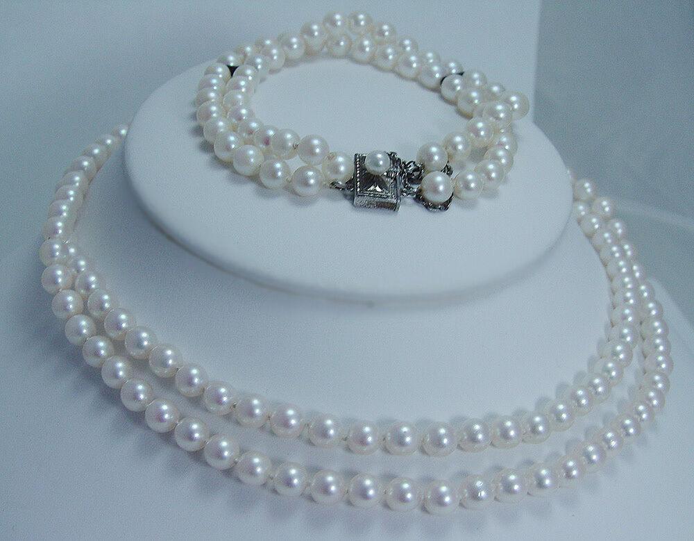 Mikimoto Pearl Necklace Pearl Bracelet Set Sterling Silver For Sale 3