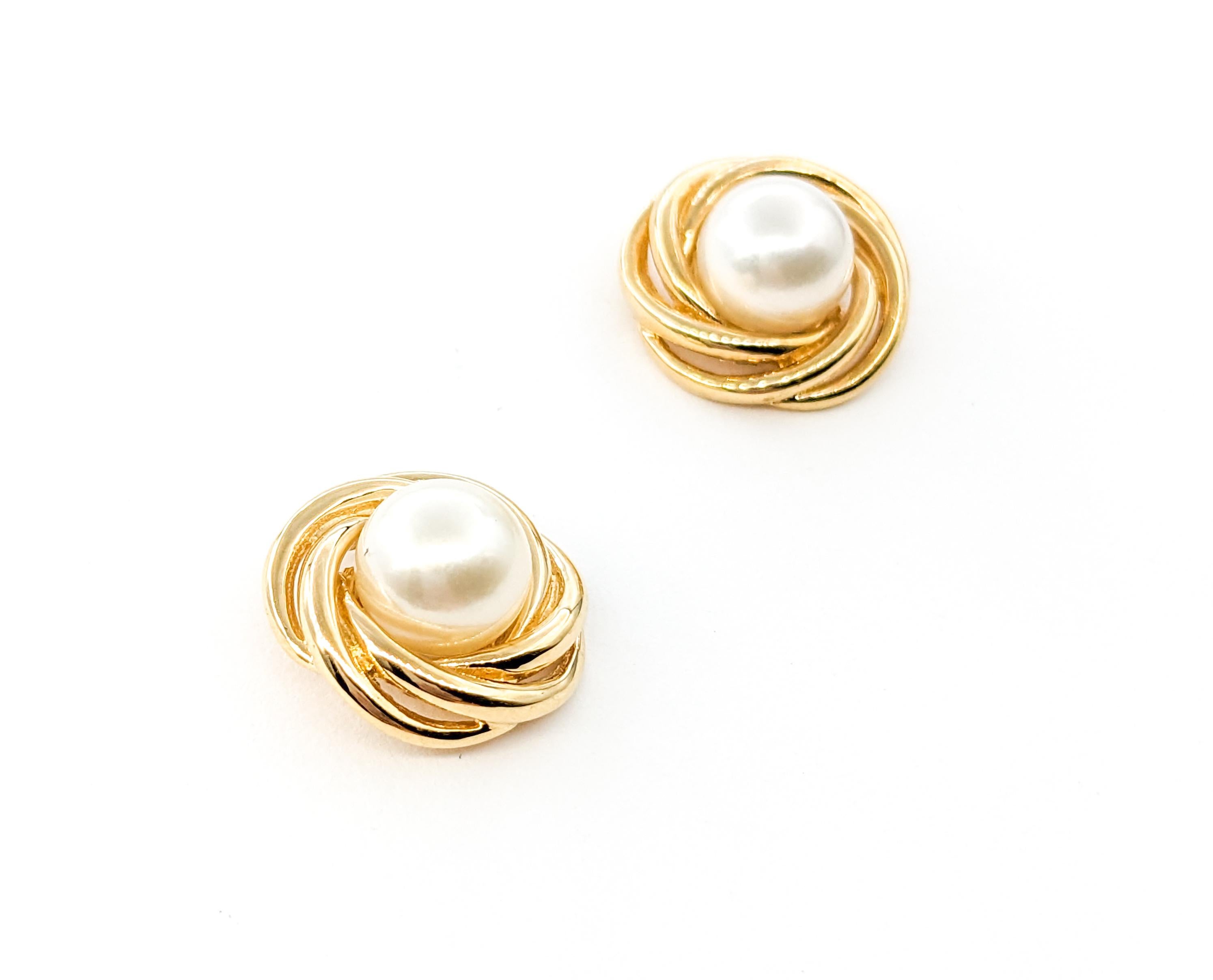 Mikimoto Pearl Stud Earrings In Yellow Gold

Introducing these exquisite Mikimoto earrings, crafted in 14kt yellow gold. Each earring features a lustrous 7.5mm pearl set in a classic friction back design. The earrings have a diameter of 14mm and a