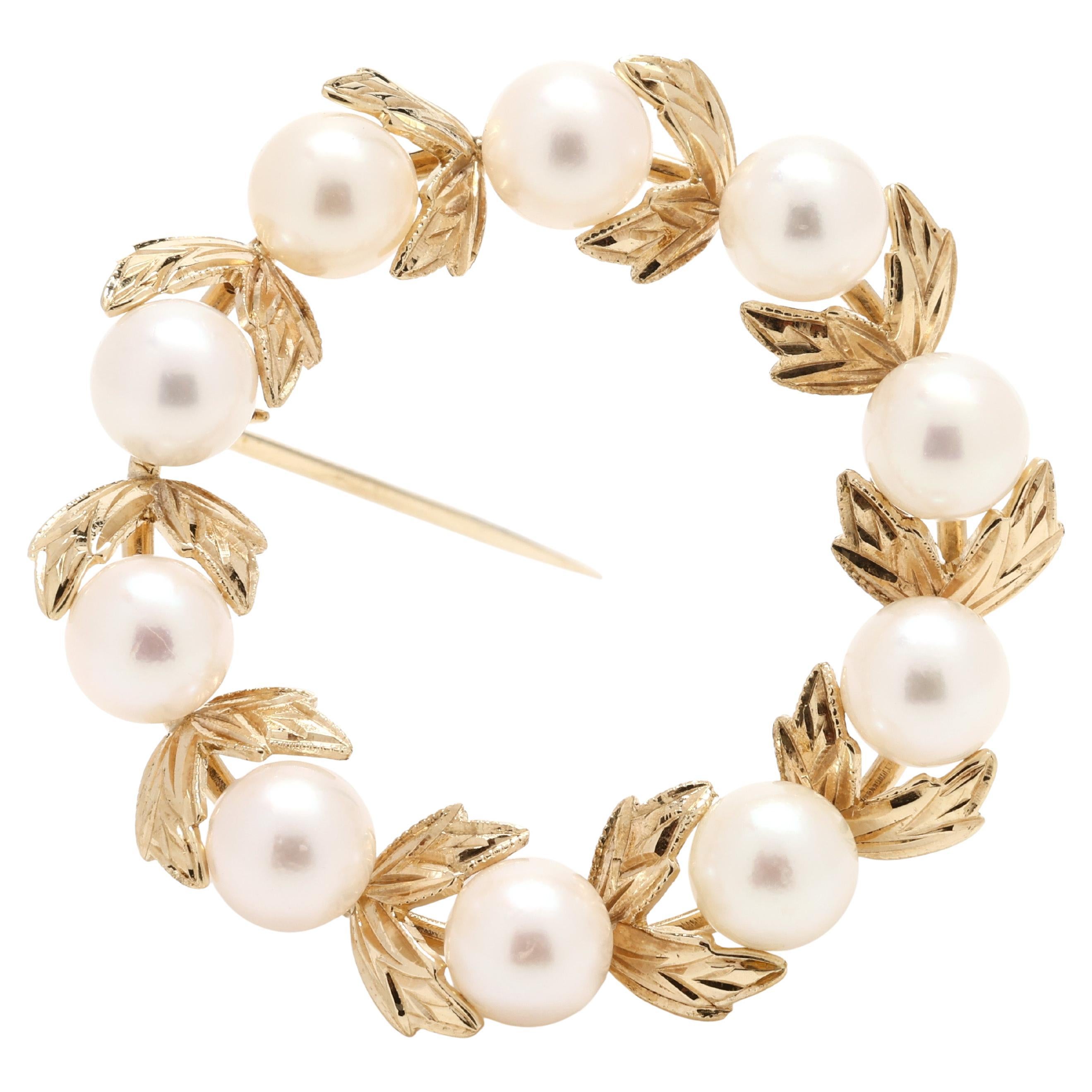 Mikimoto Pearl Wreath Brooch, 14k Yellow Gold, Length 1.38 Inches