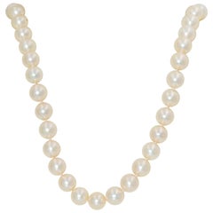 Mikimoto Pearls 18 Karat Yellow Gold Clasp