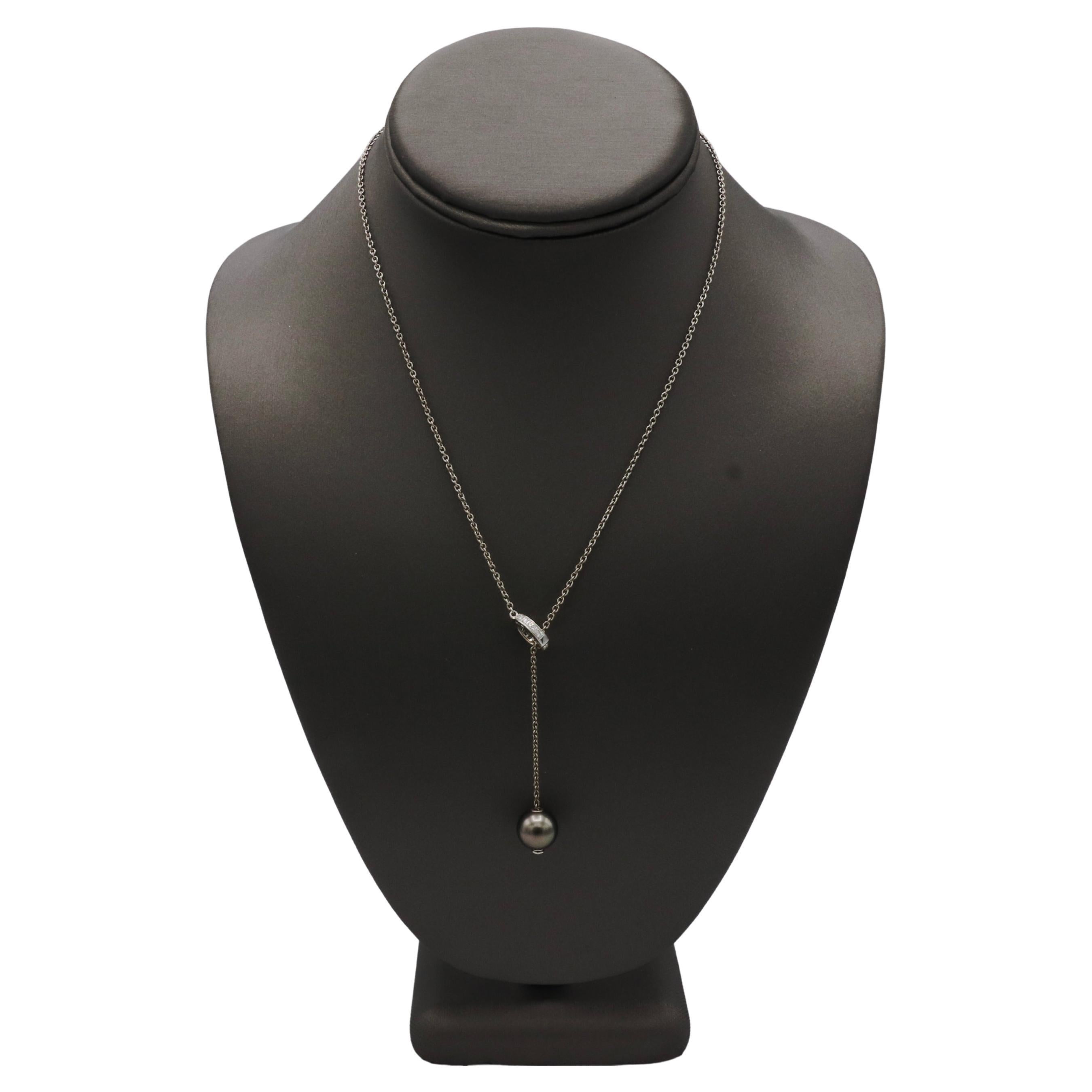 Moderno Mikimoto Pearls Motion Collana con perle coltivate dei mari del sud e diamanti in vendita
